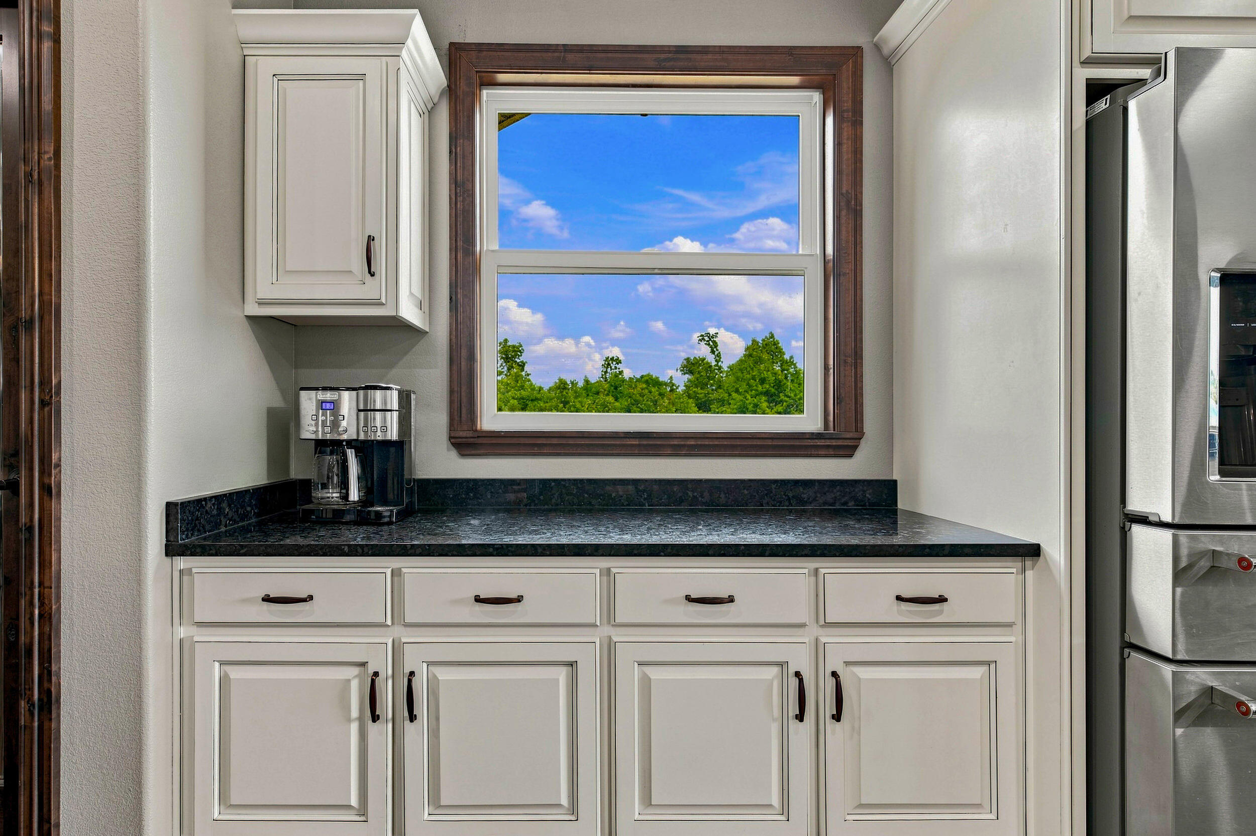 22554 Lawrence 1200 Property Photo 50