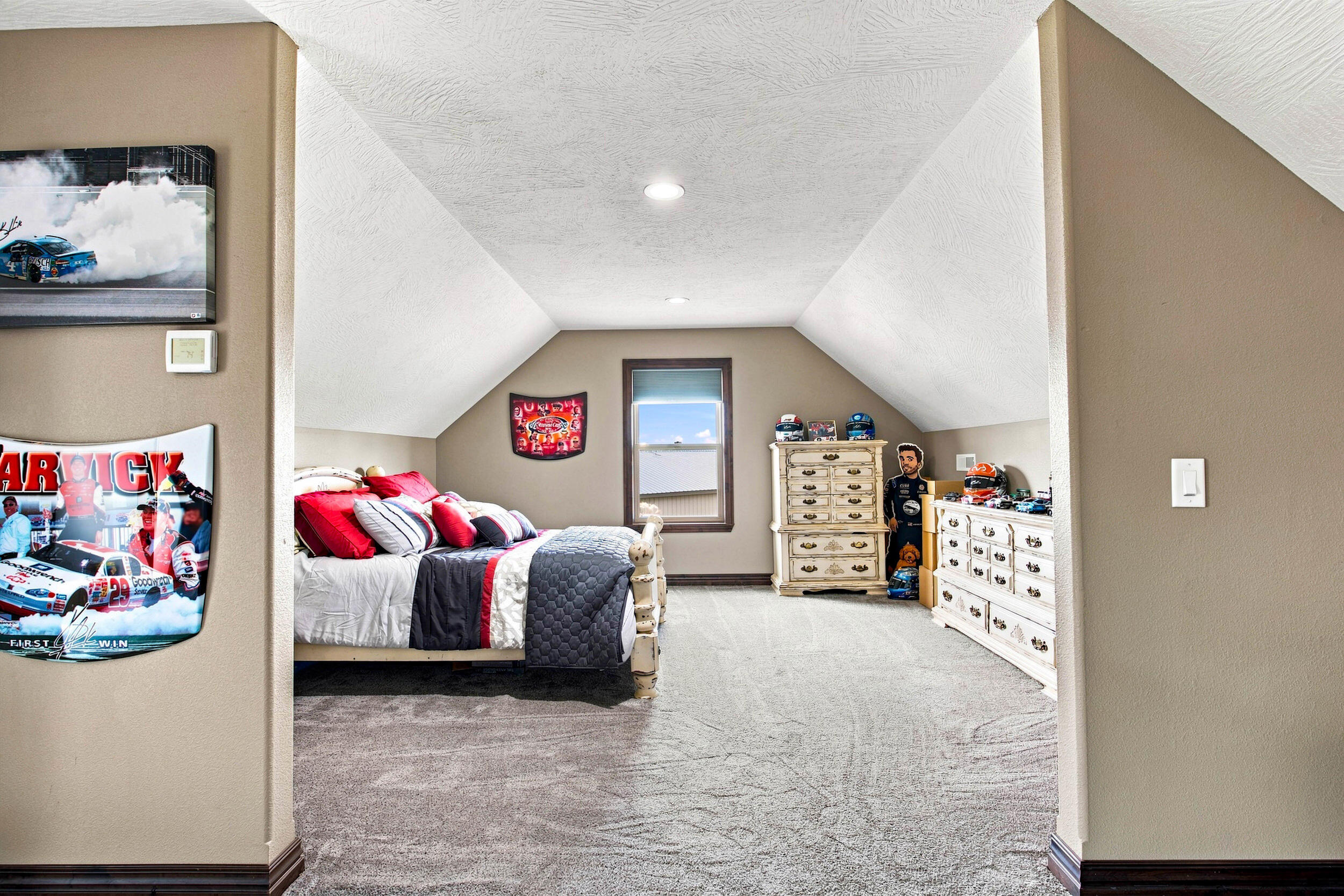 22554 Lawrence 1200 Property Photo 60