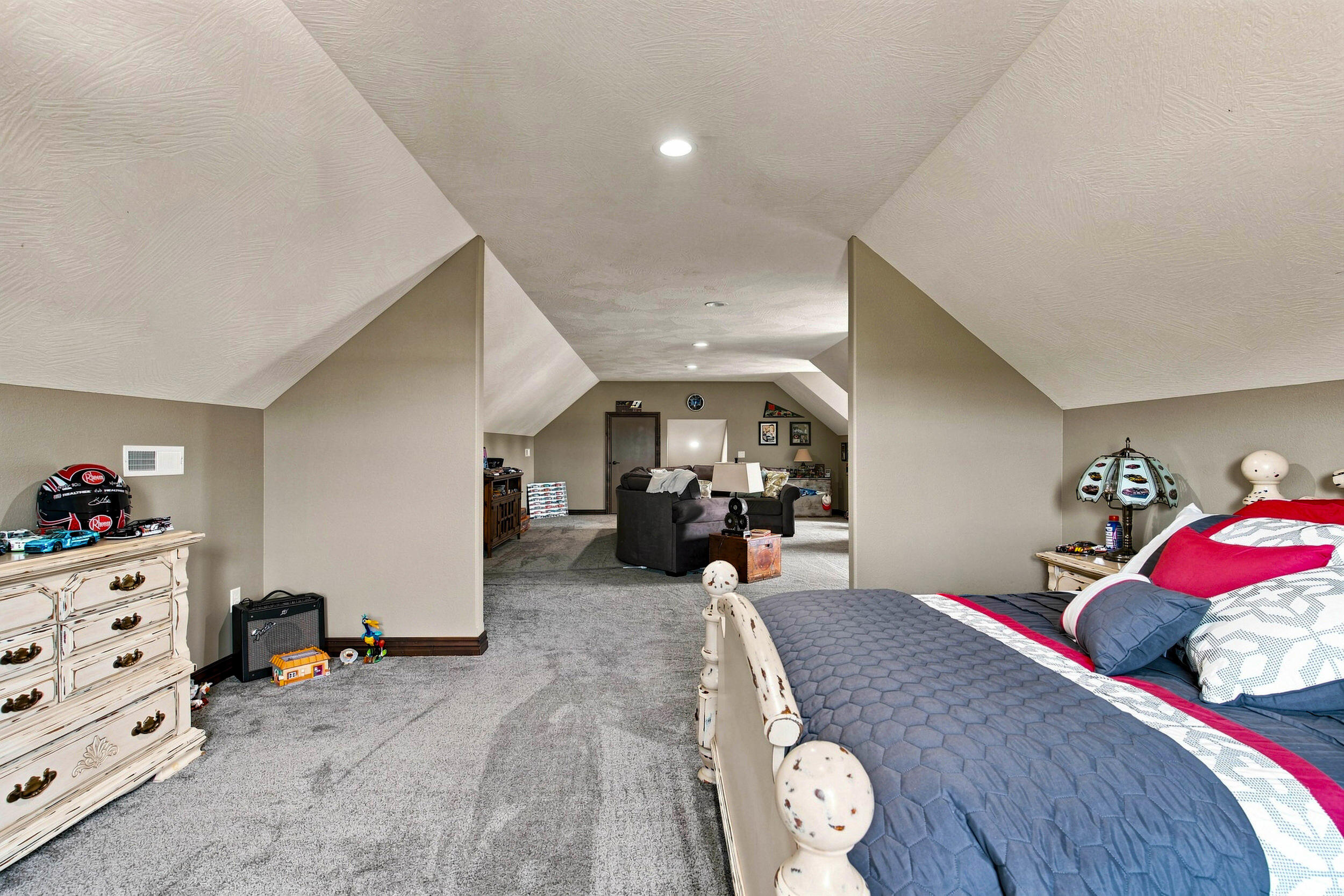 22554 Lawrence 1200 Property Photo 62