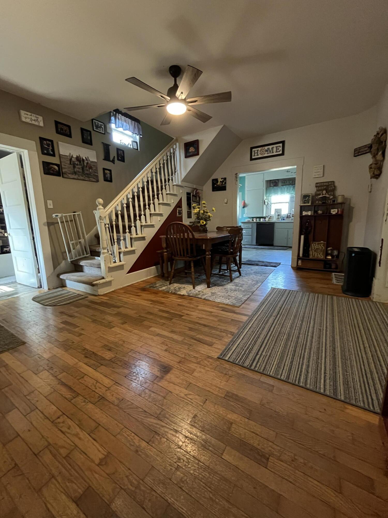11014 Iris Road Property Photo 7