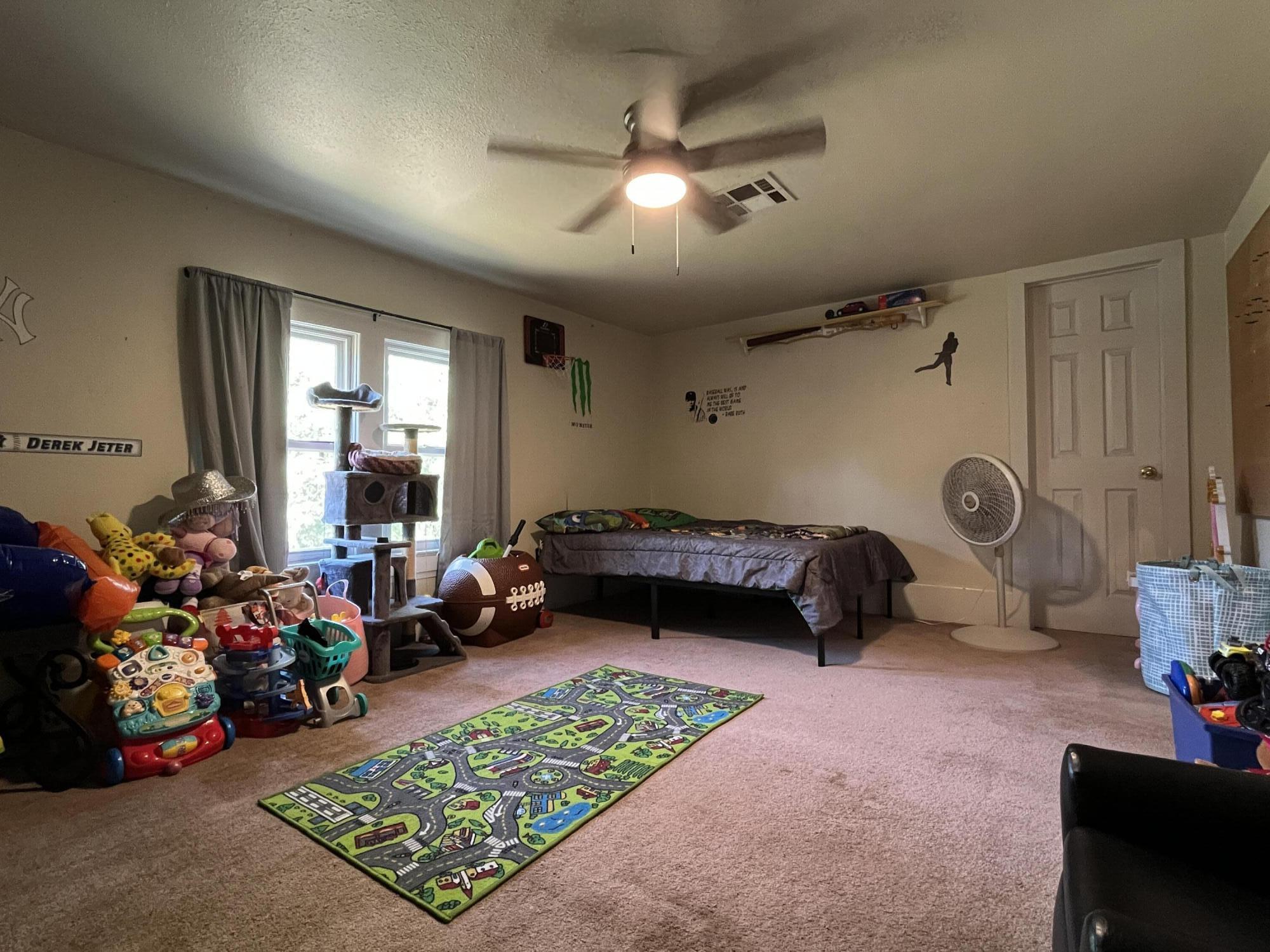 11014 Iris Road Property Photo 9