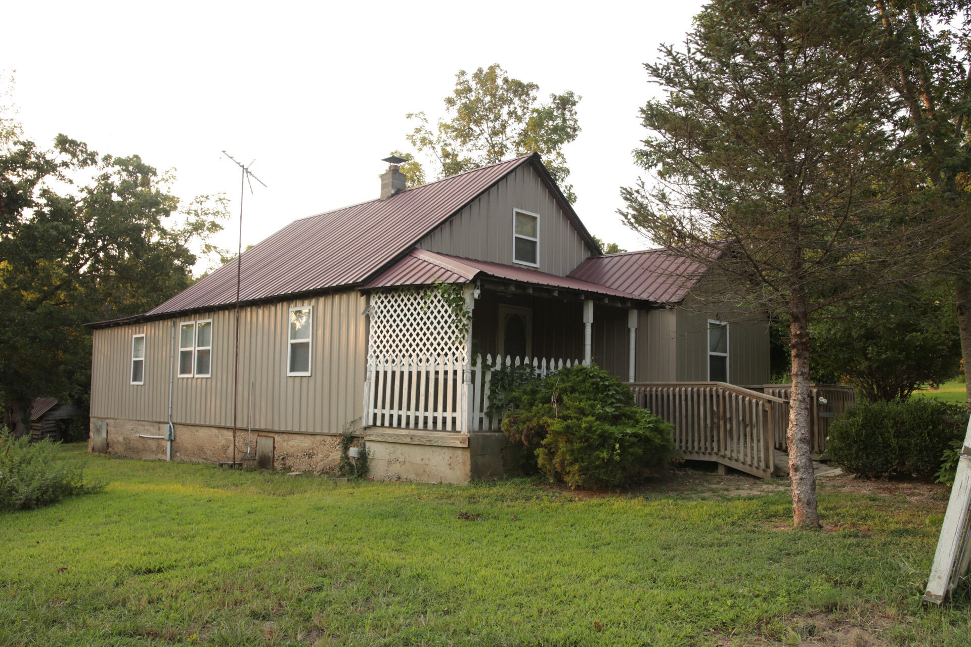 3627 County Road 542 Property Photo 1
