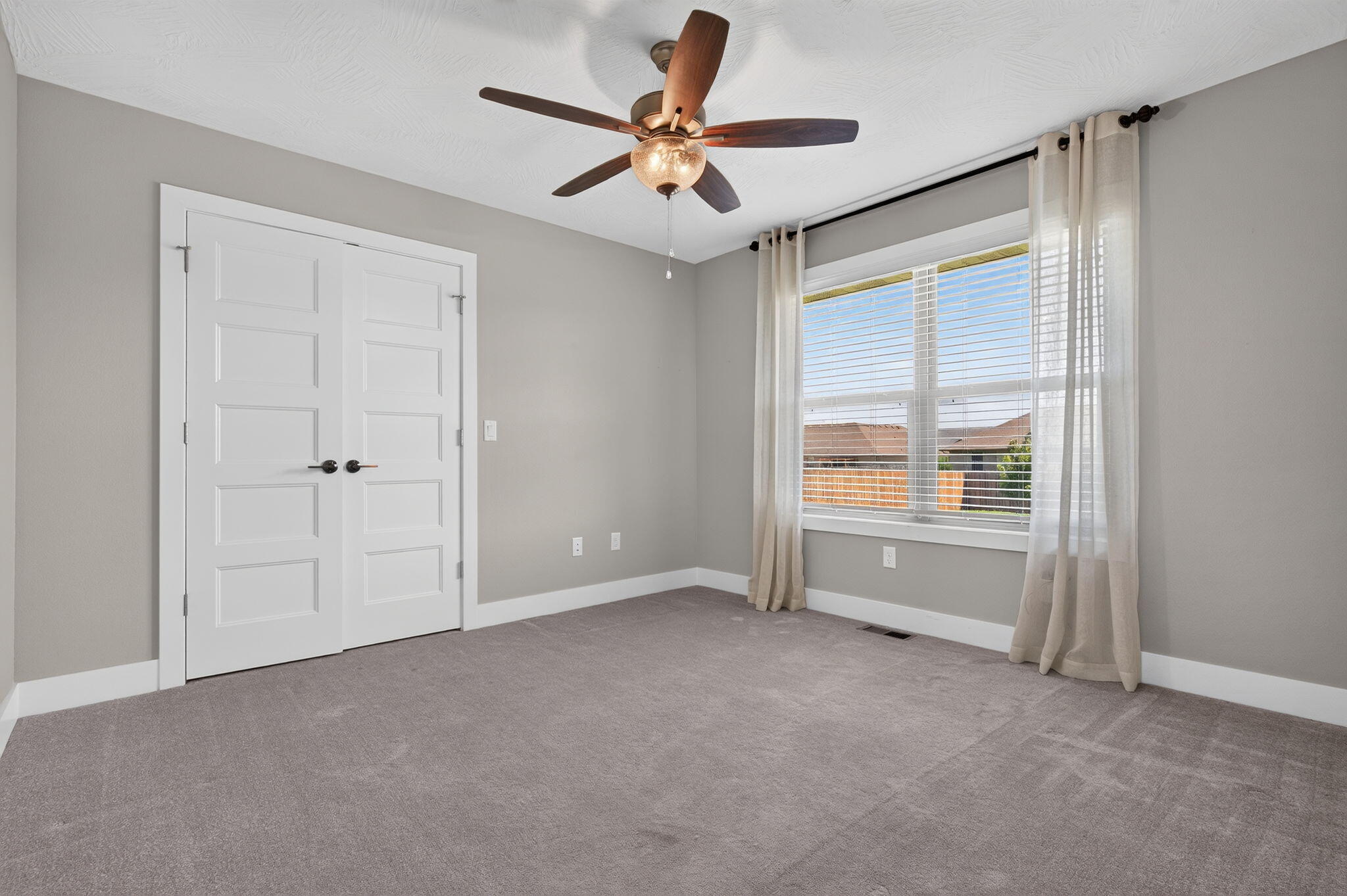 5746 East Park Place Property Photo 13