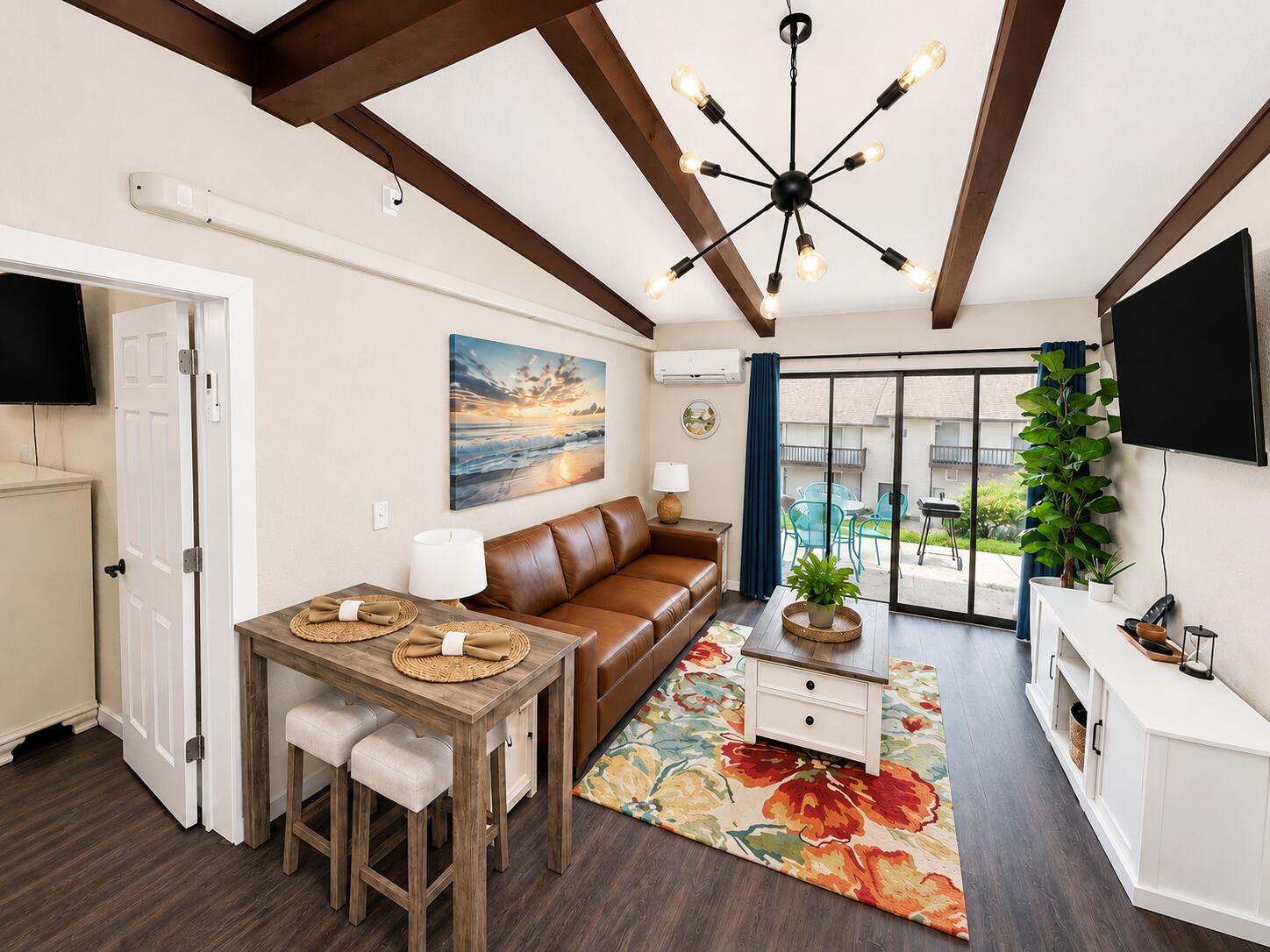 100 Getaway Circle Unit 123 Property Photo 6