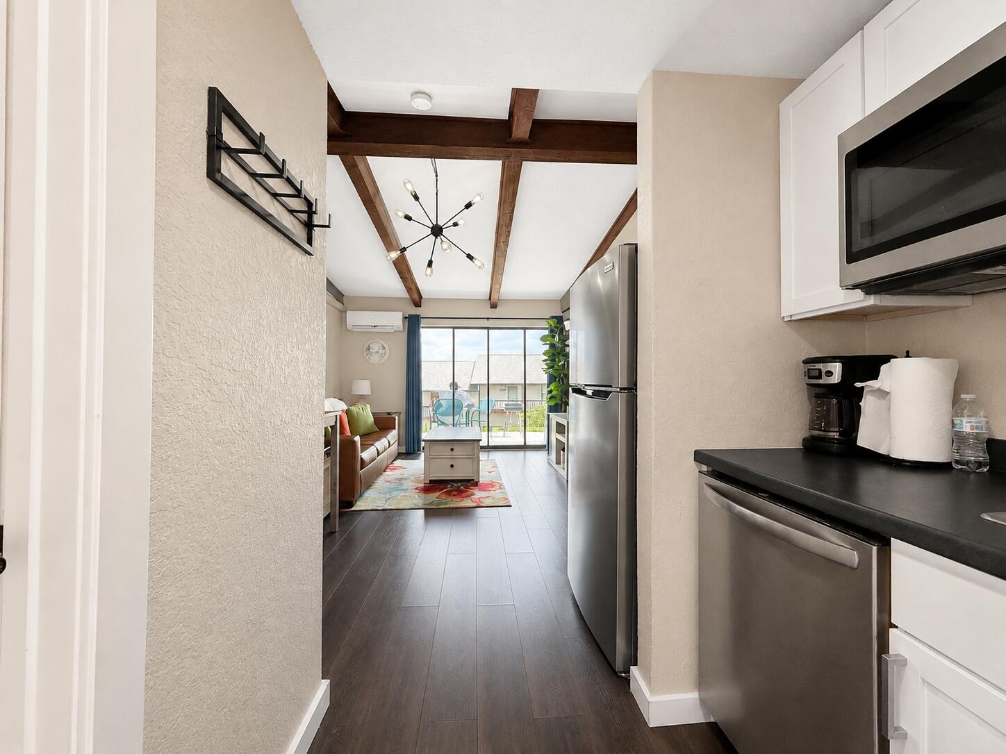 100 Getaway Circle Unit 123 Property Photo 10