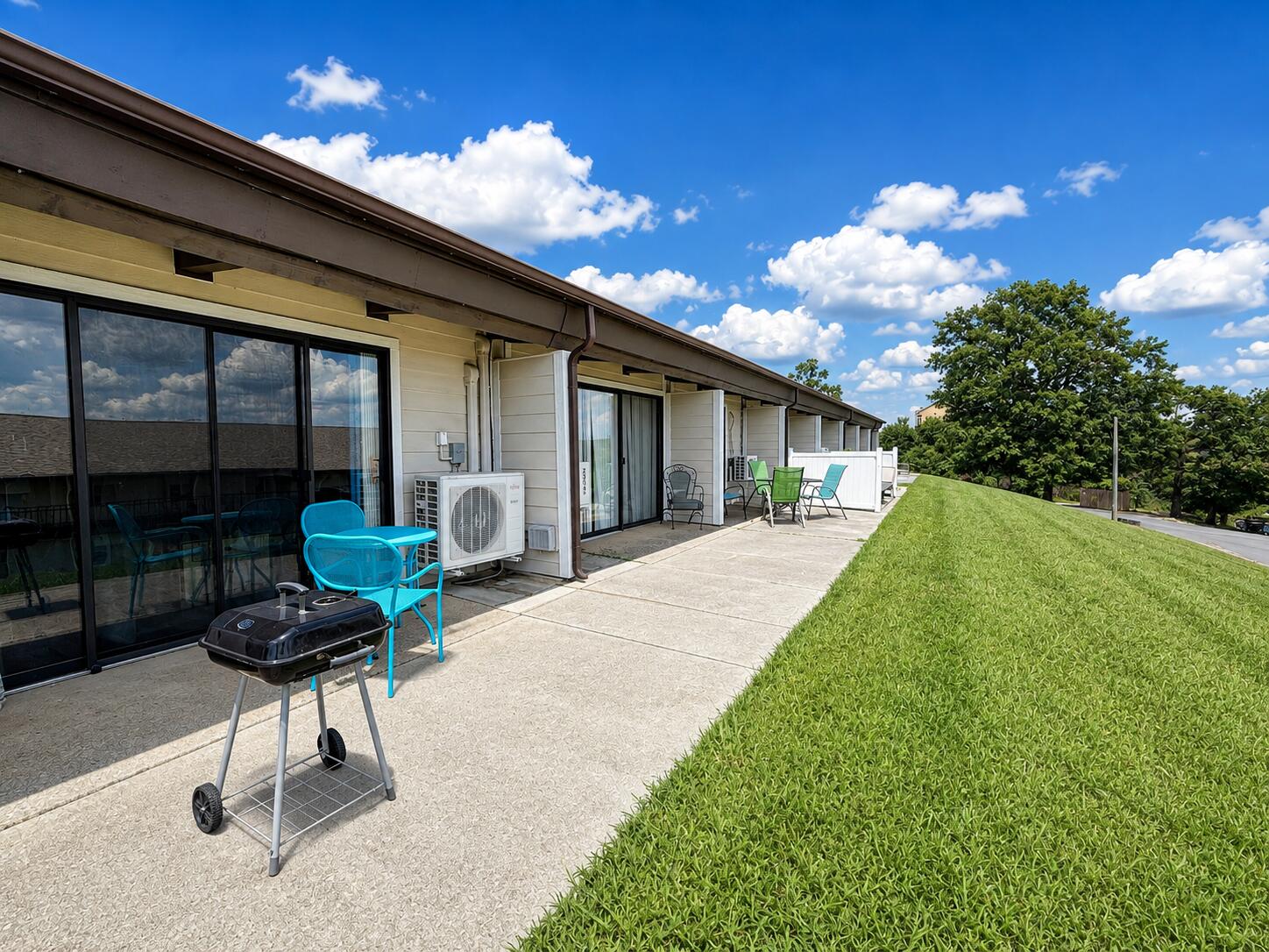100 Getaway Circle Unit 123 Property Photo 34