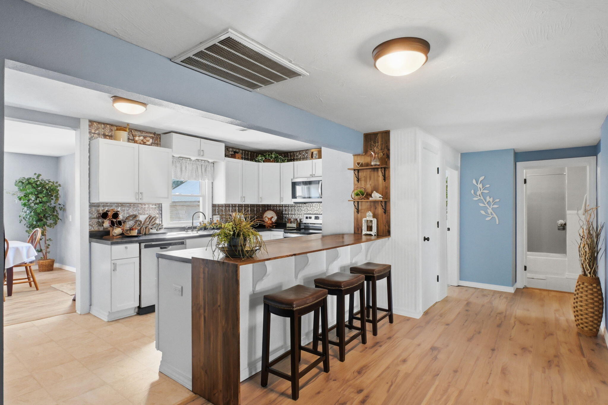 624 North Springfield Avenue Property Photo 13