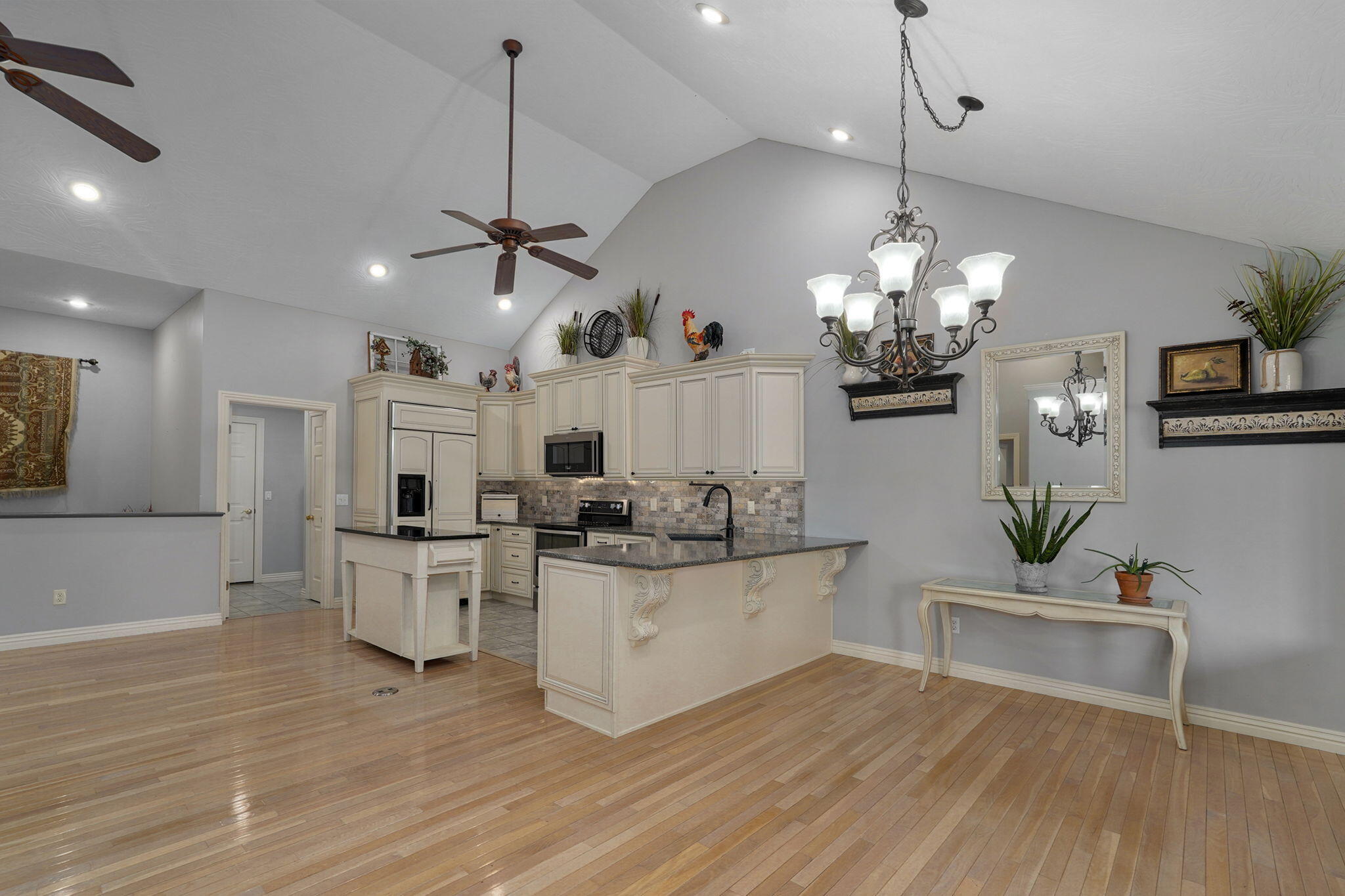 345 East Lafayette Street Property Photo 16