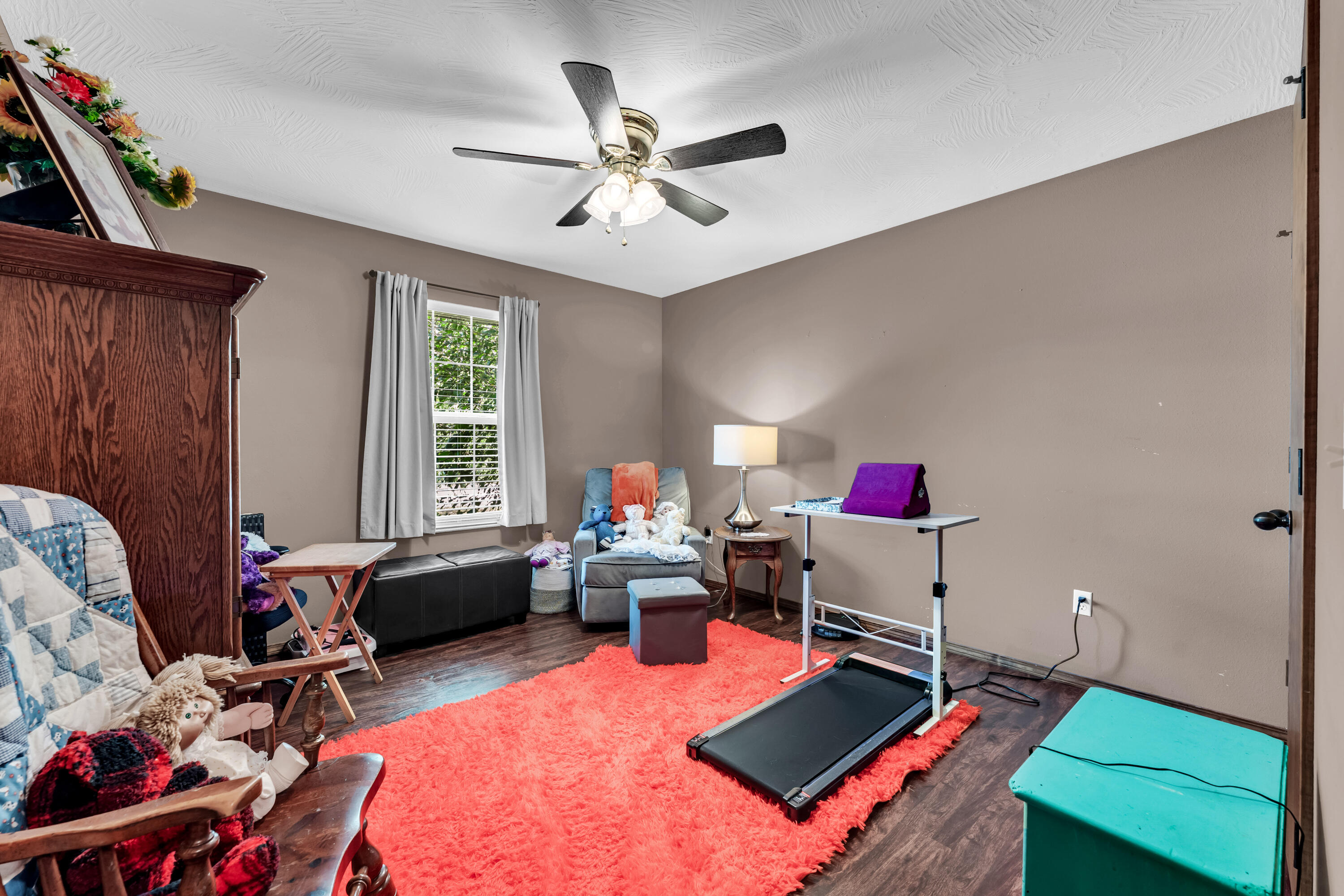 512 Rice Street Property Photo 18