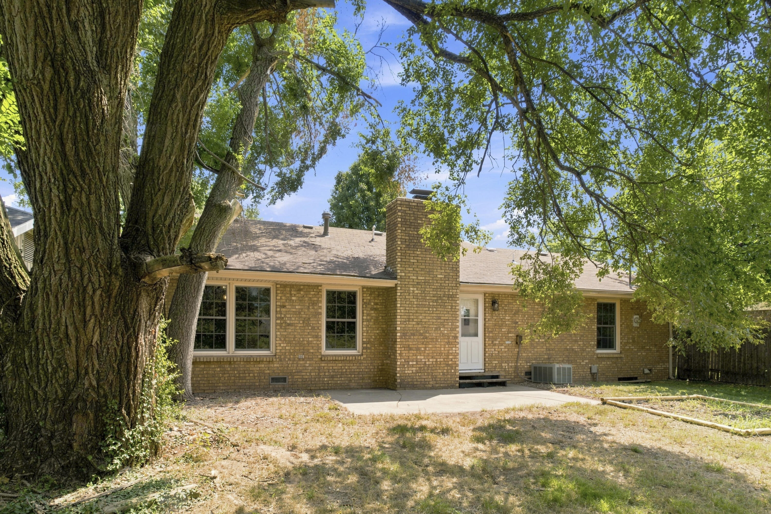 2013 South Grant Avenue Property Photo 20