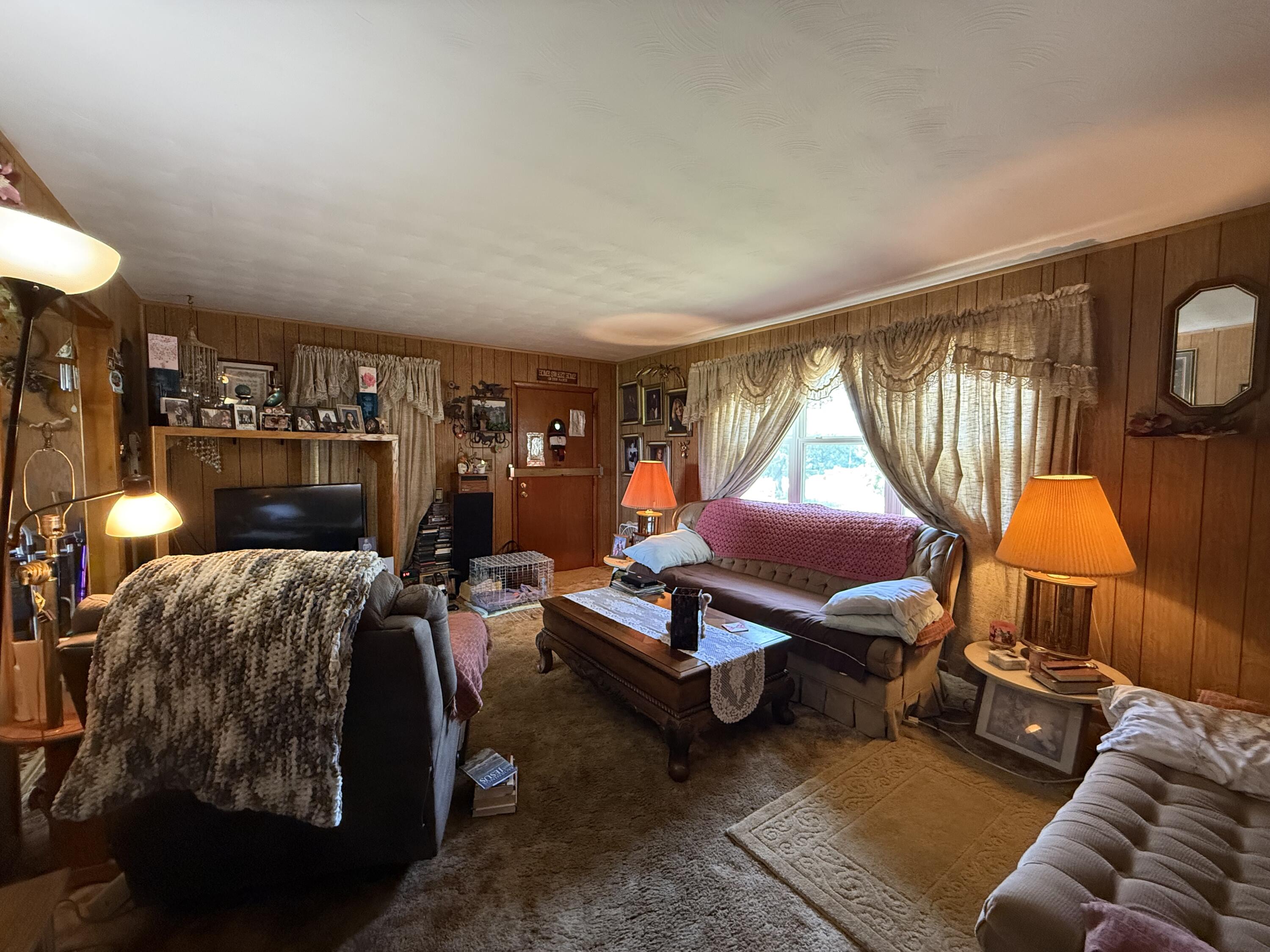 4109 State Highway 90 Property Photo 12