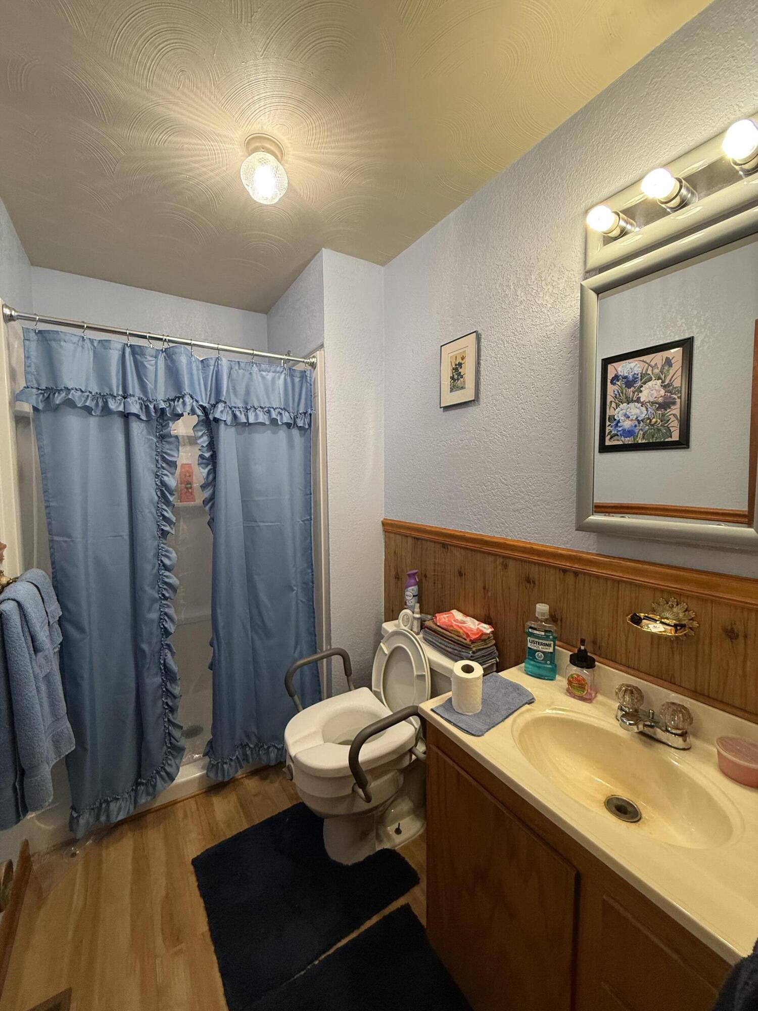 4109 State Highway 90 Property Photo 16