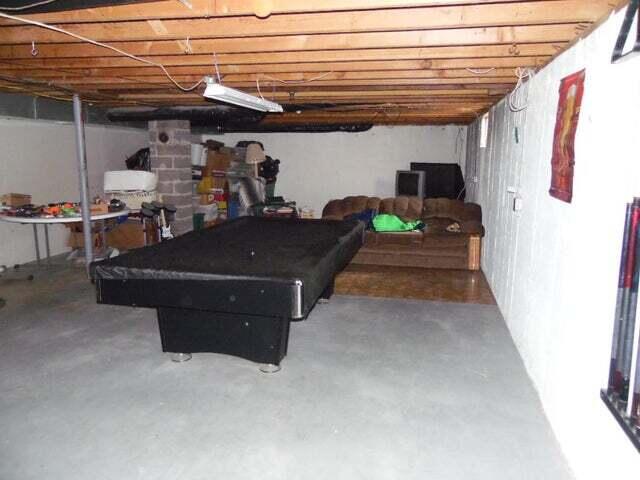 123 East 3rd Street Property Photo 23