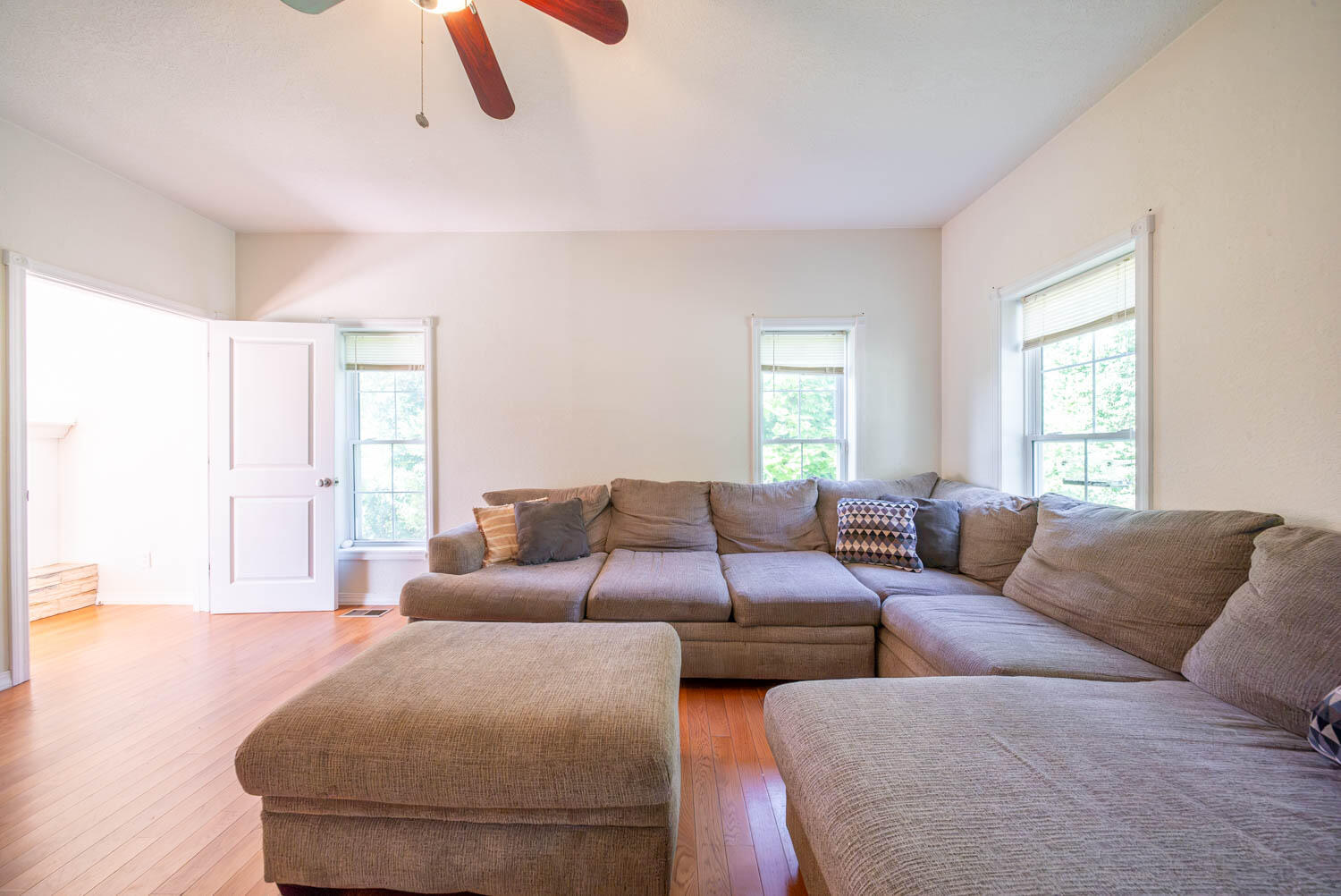 121 Clingan Avenue Property Photo 28