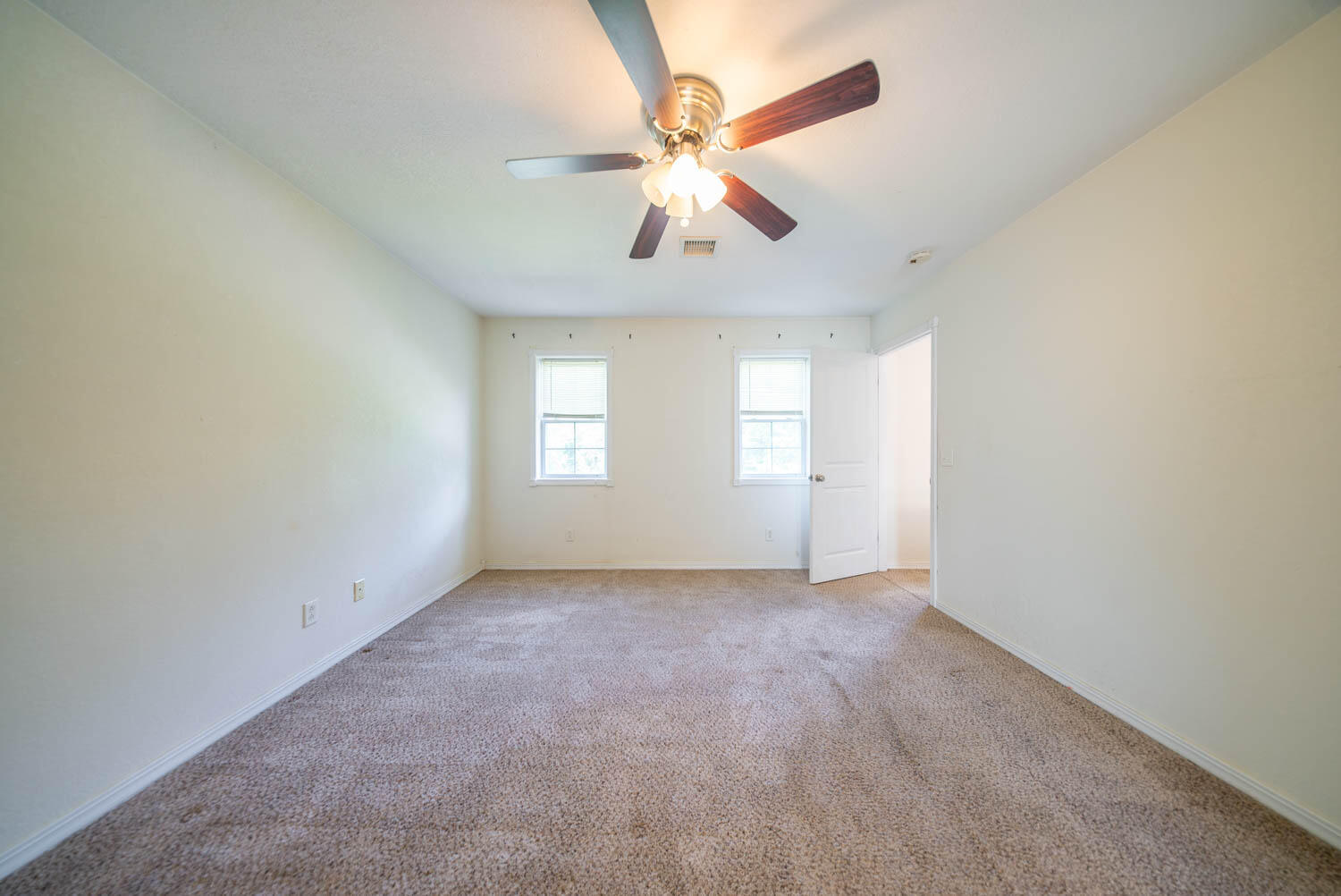 121 Clingan Avenue Property Photo 43
