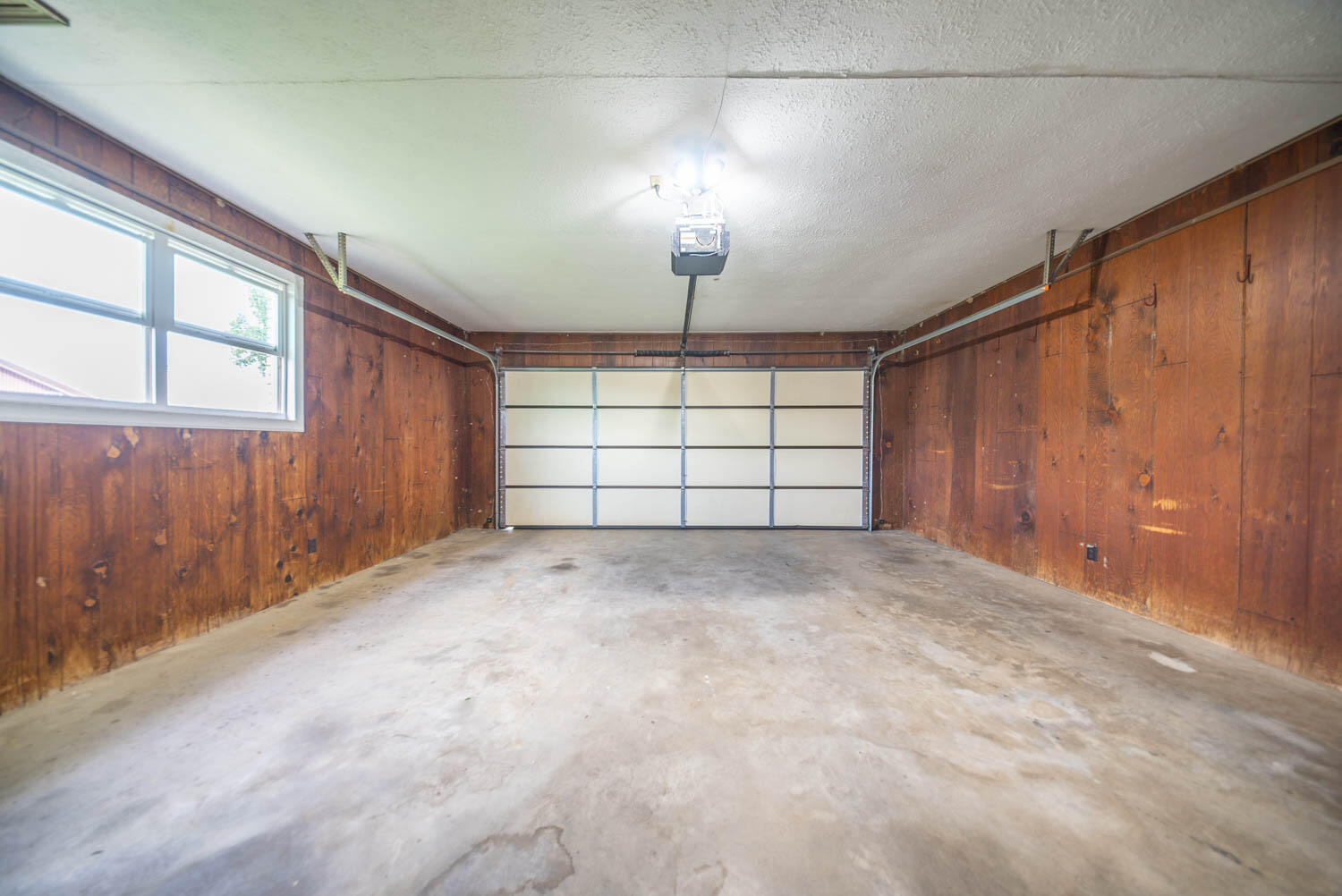 1912 Hh Highway Property Photo 16