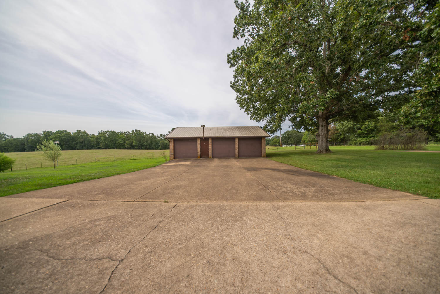1912 Hh Highway Property Photo 48