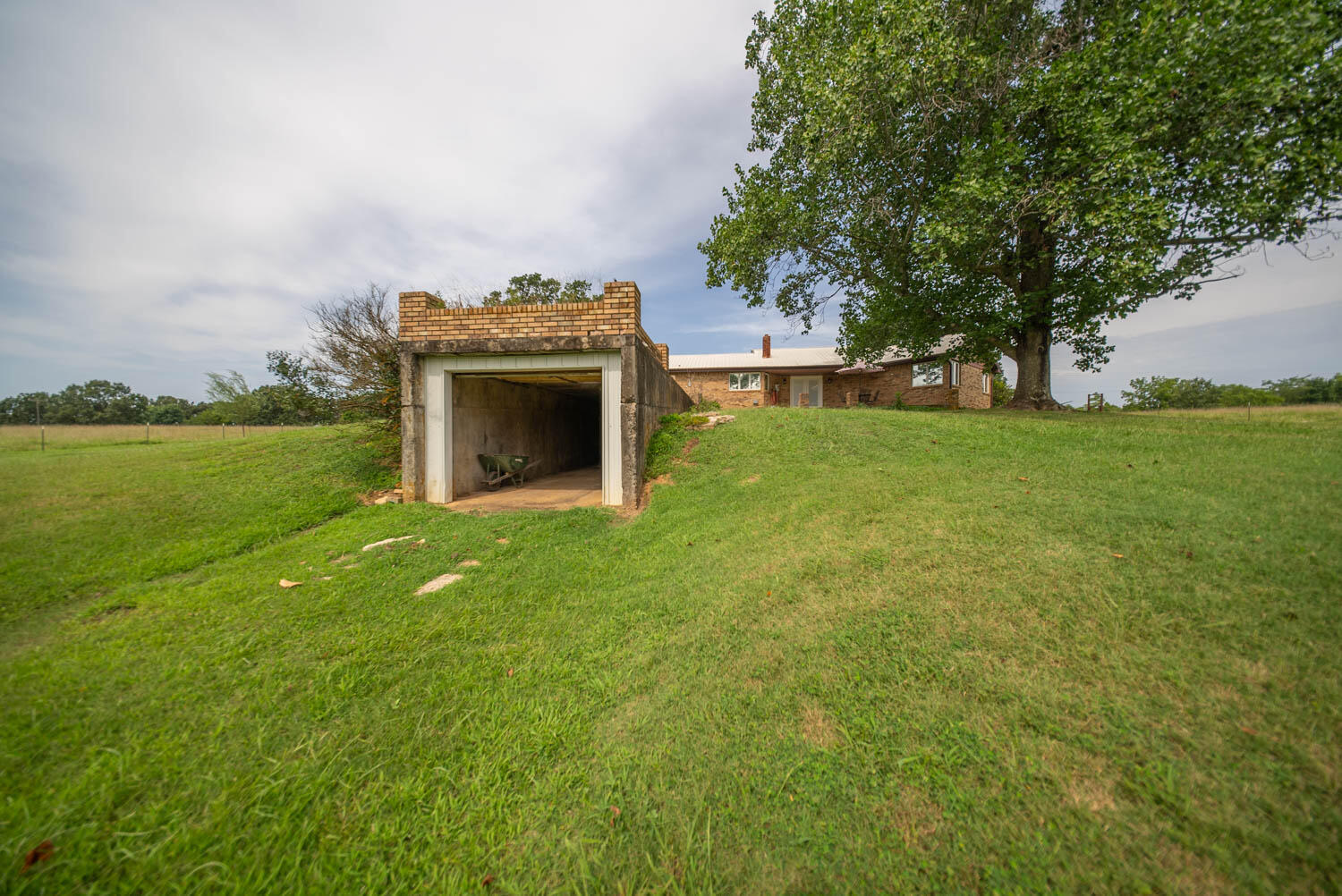 1912 Hh Highway Property Photo 51