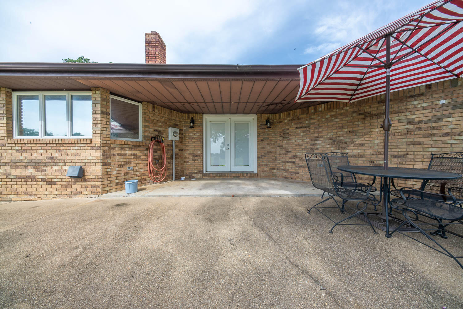 1912 Hh Highway Property Photo 54