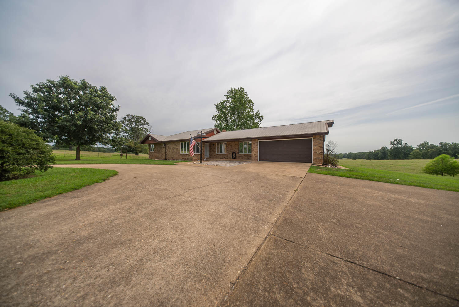 1912 Hh Highway Property Photo 55