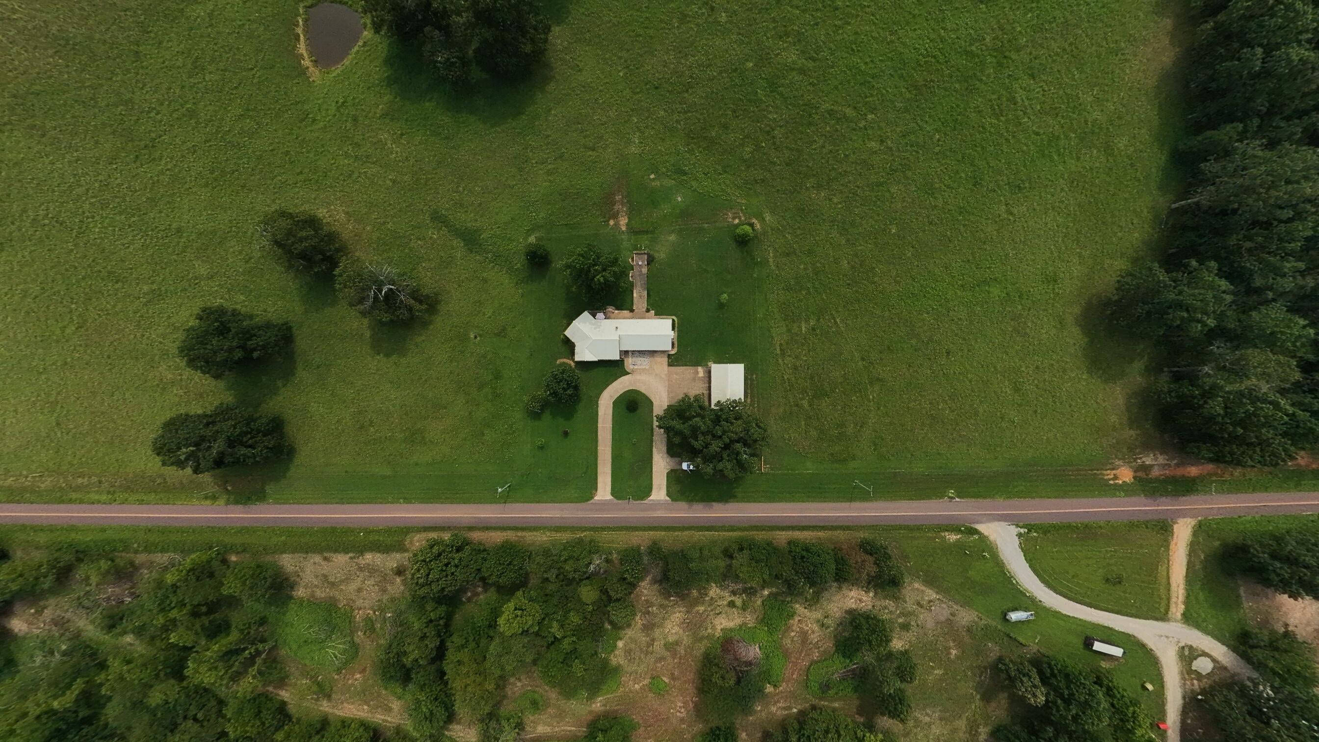 1912 Hh Highway Property Photo 64
