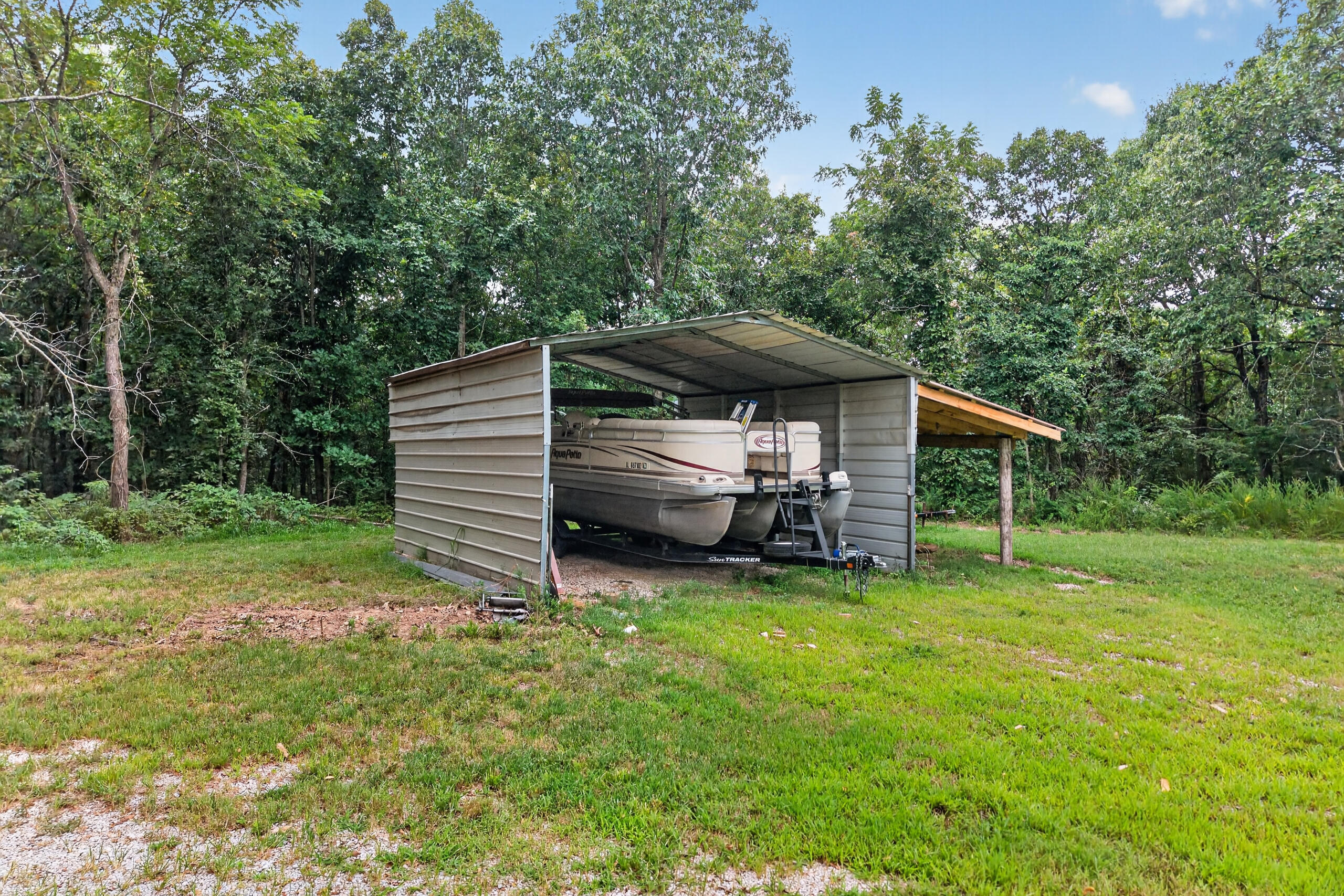 517 County Road 171 Property Photo 10