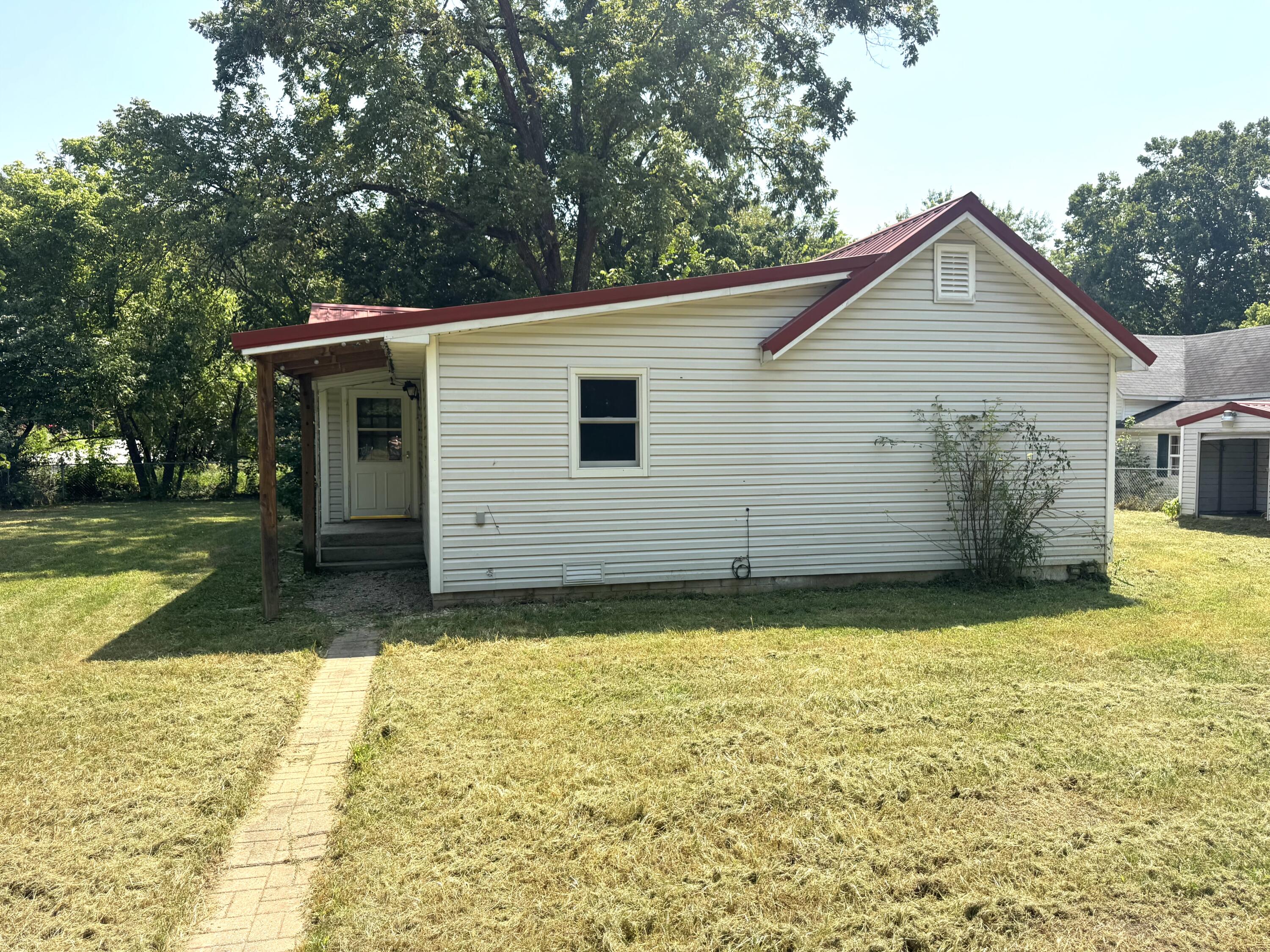 54 Tiny Pine Lane Property Photo 3