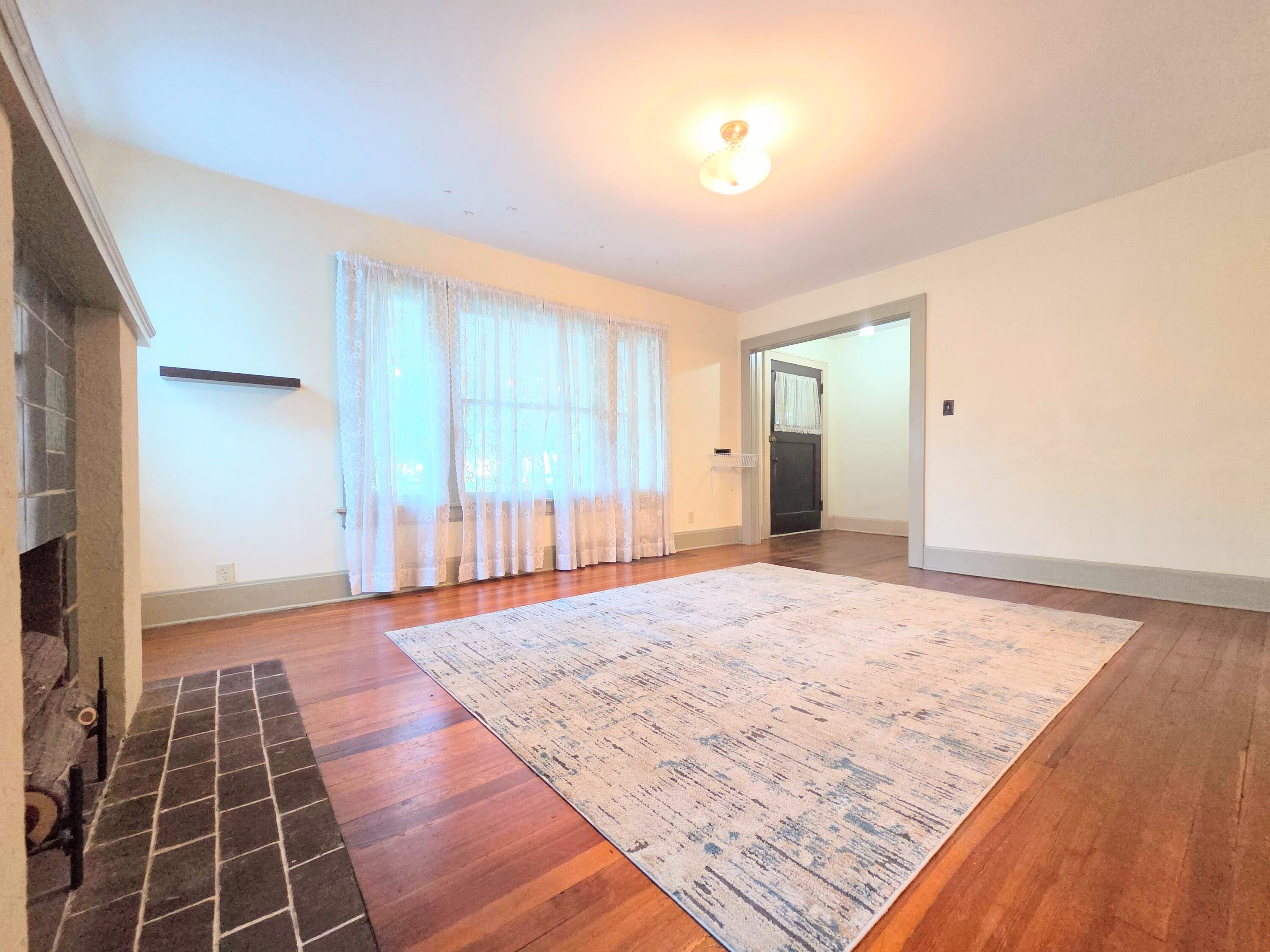 1106 South Florence Avenue Property Photo 19