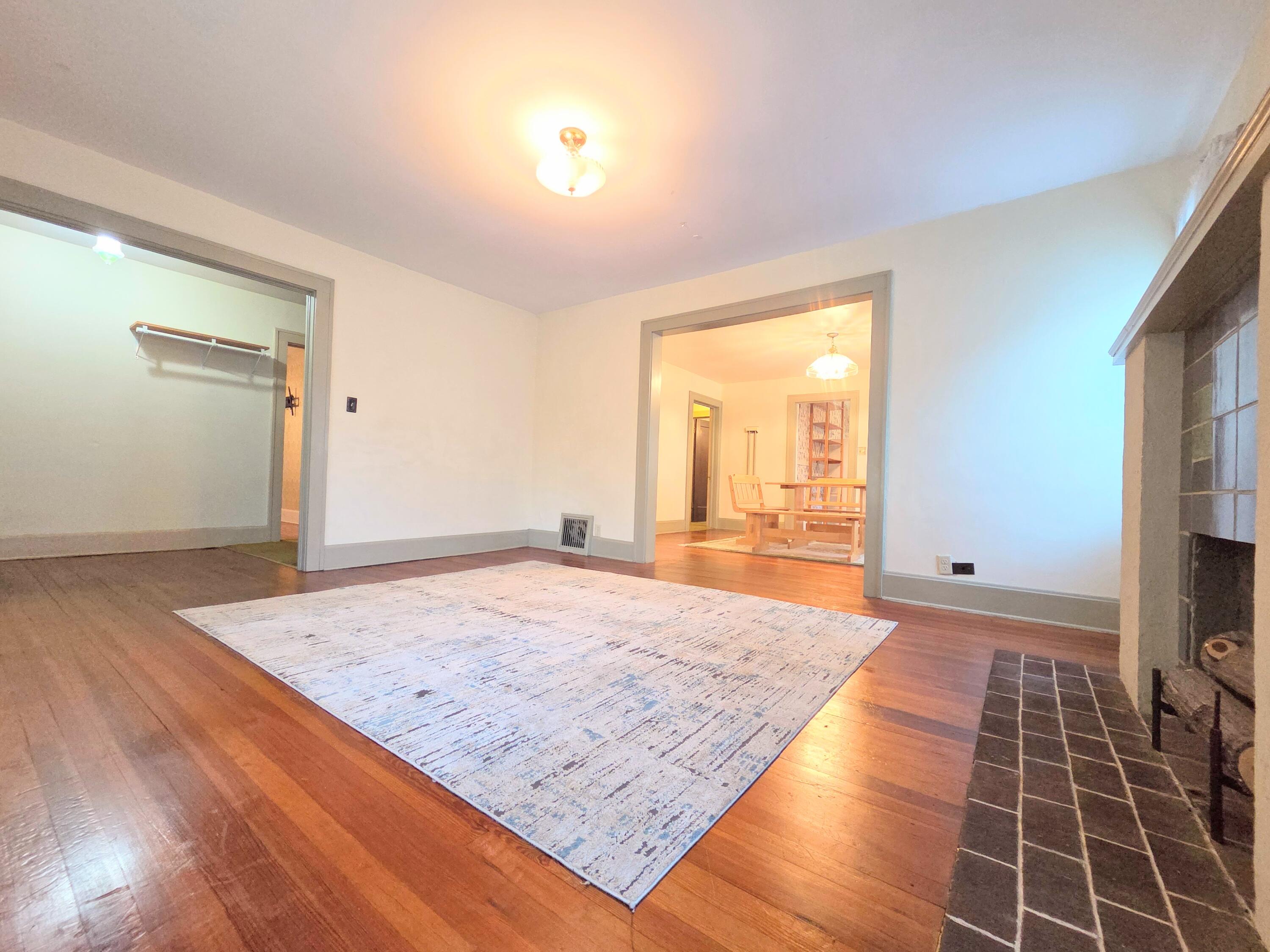 1106 South Florence Avenue Property Photo 24