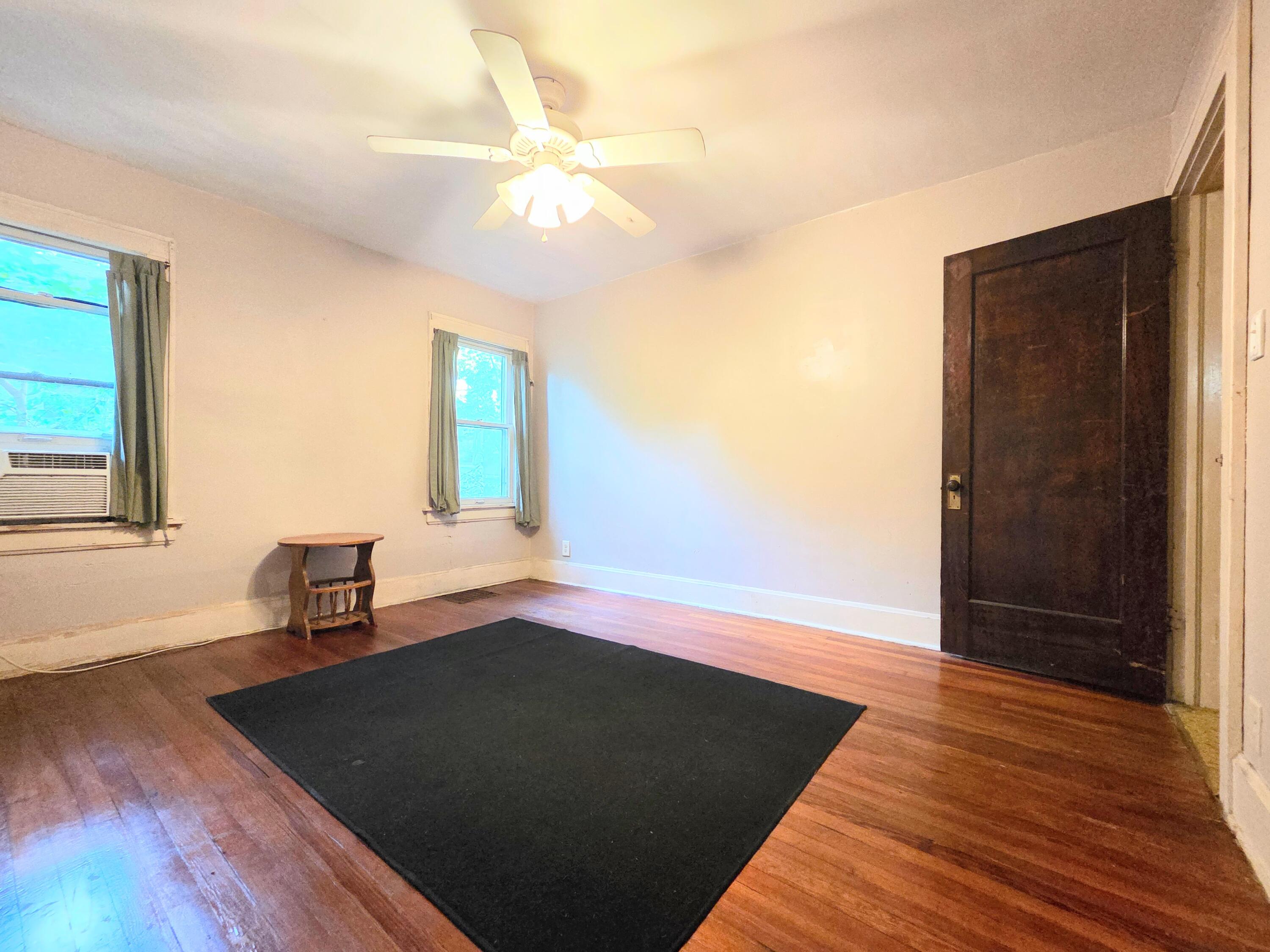 1106 South Florence Avenue Property Photo 40