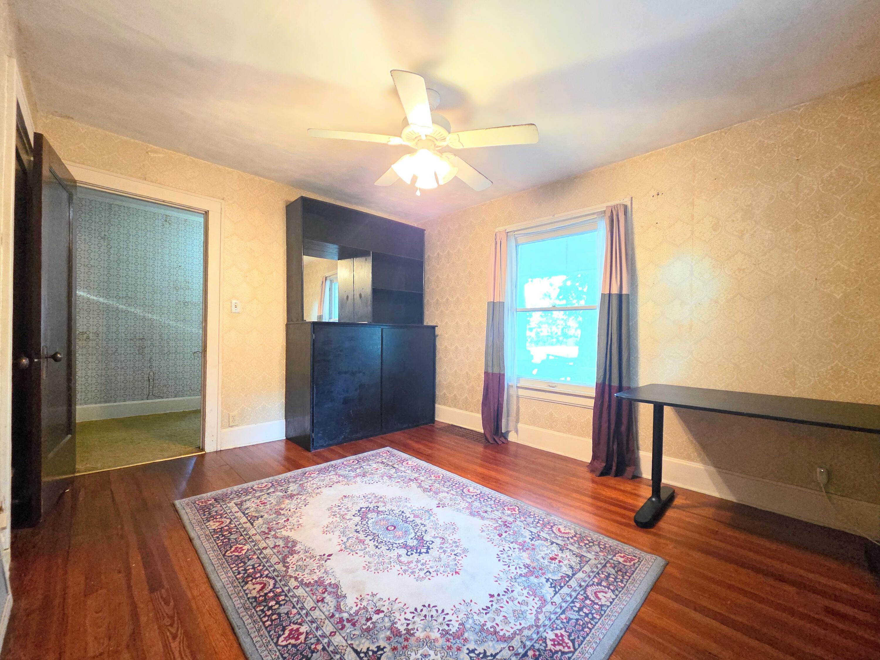 1106 South Florence Avenue Property Photo 44