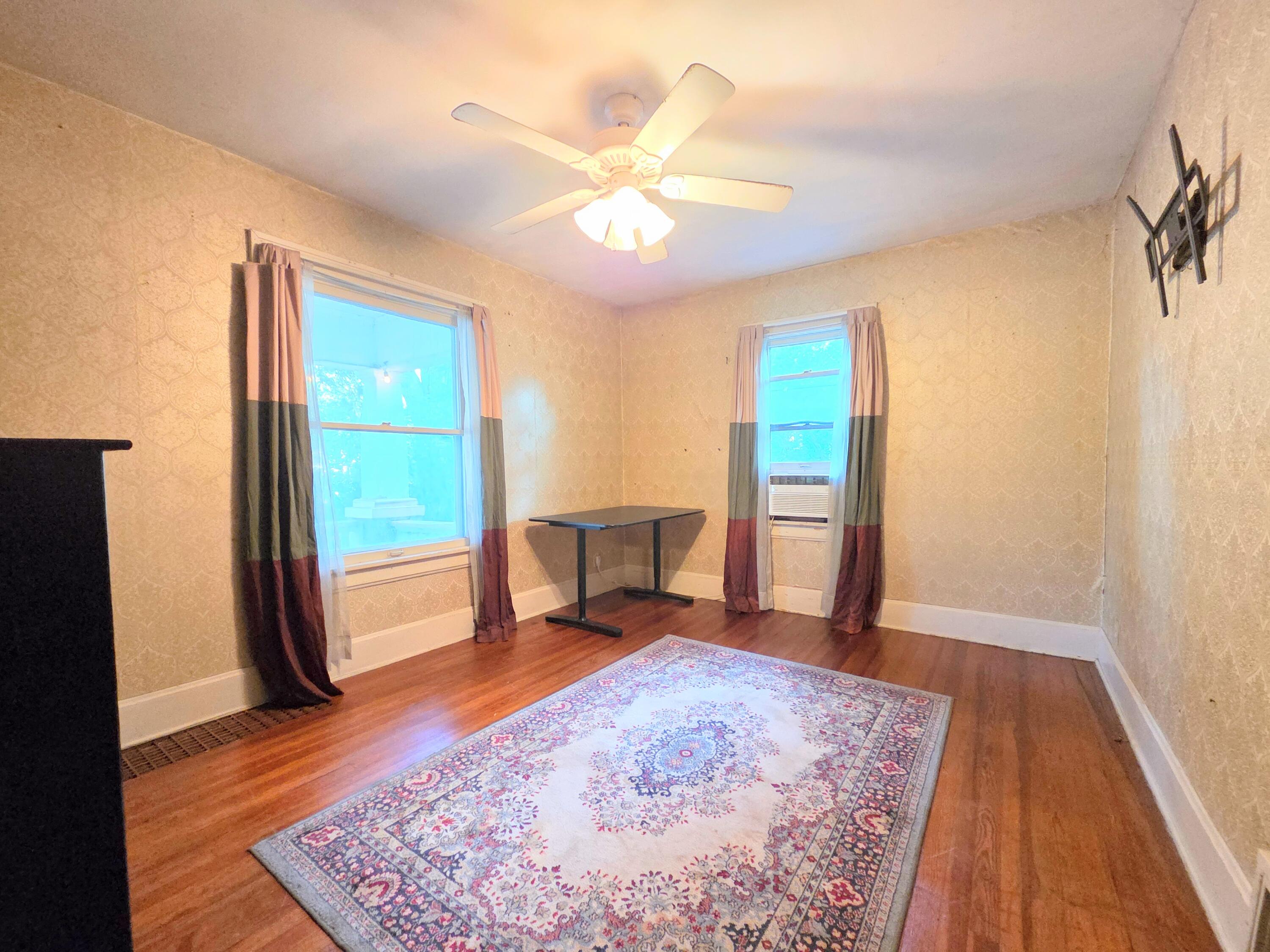 1106 South Florence Avenue Property Photo 45