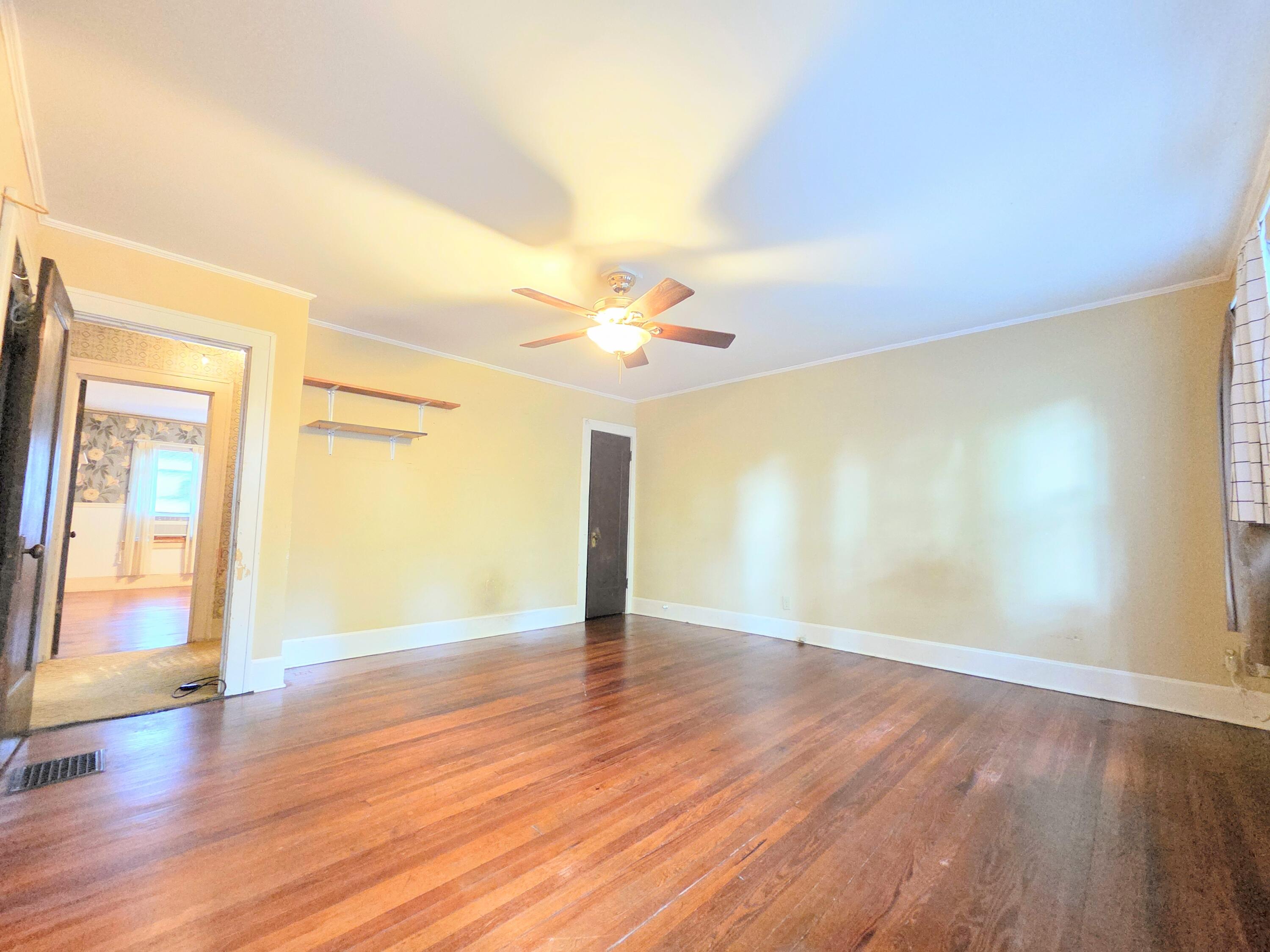 1106 South Florence Avenue Property Photo 46