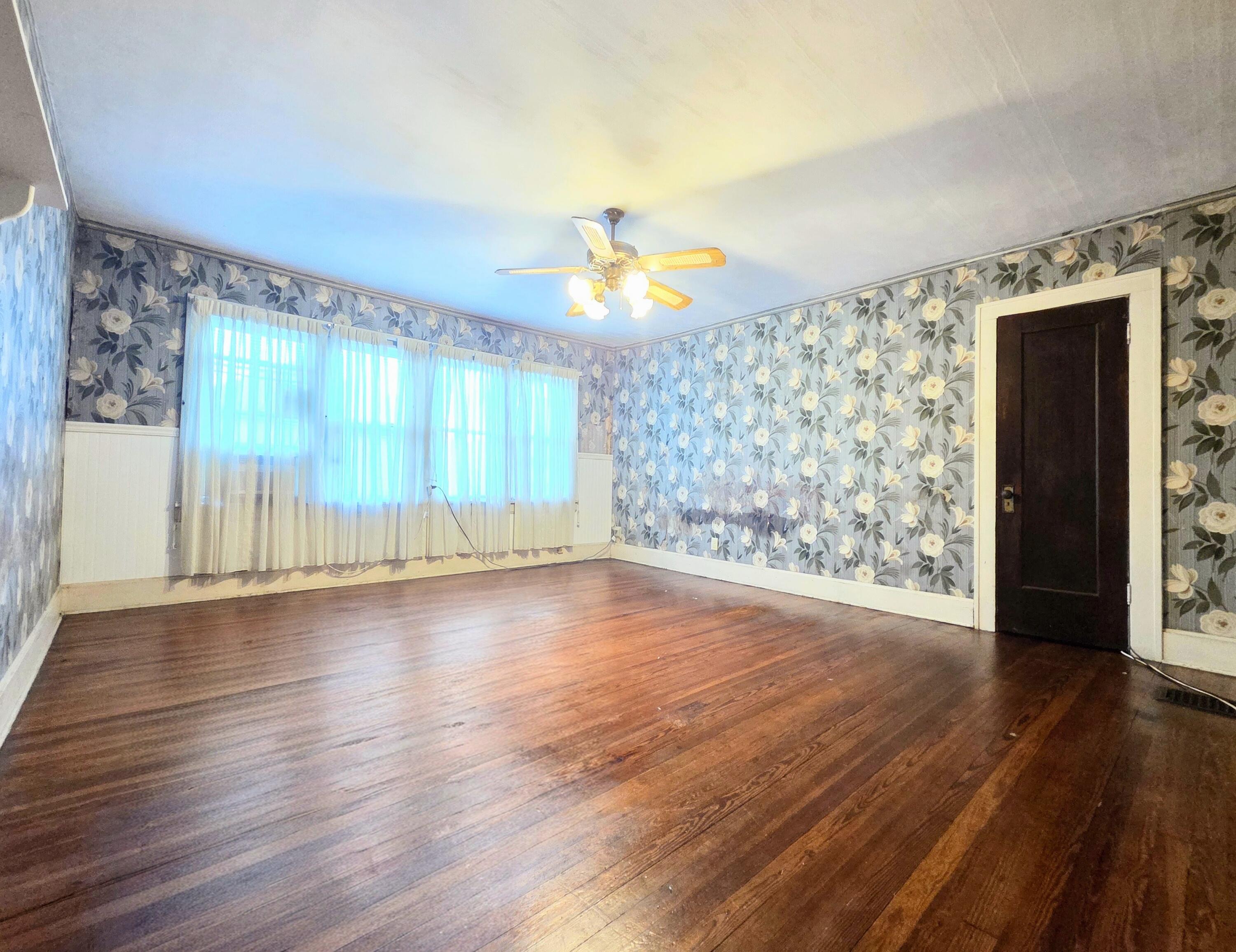 1106 South Florence Avenue Property Photo 50