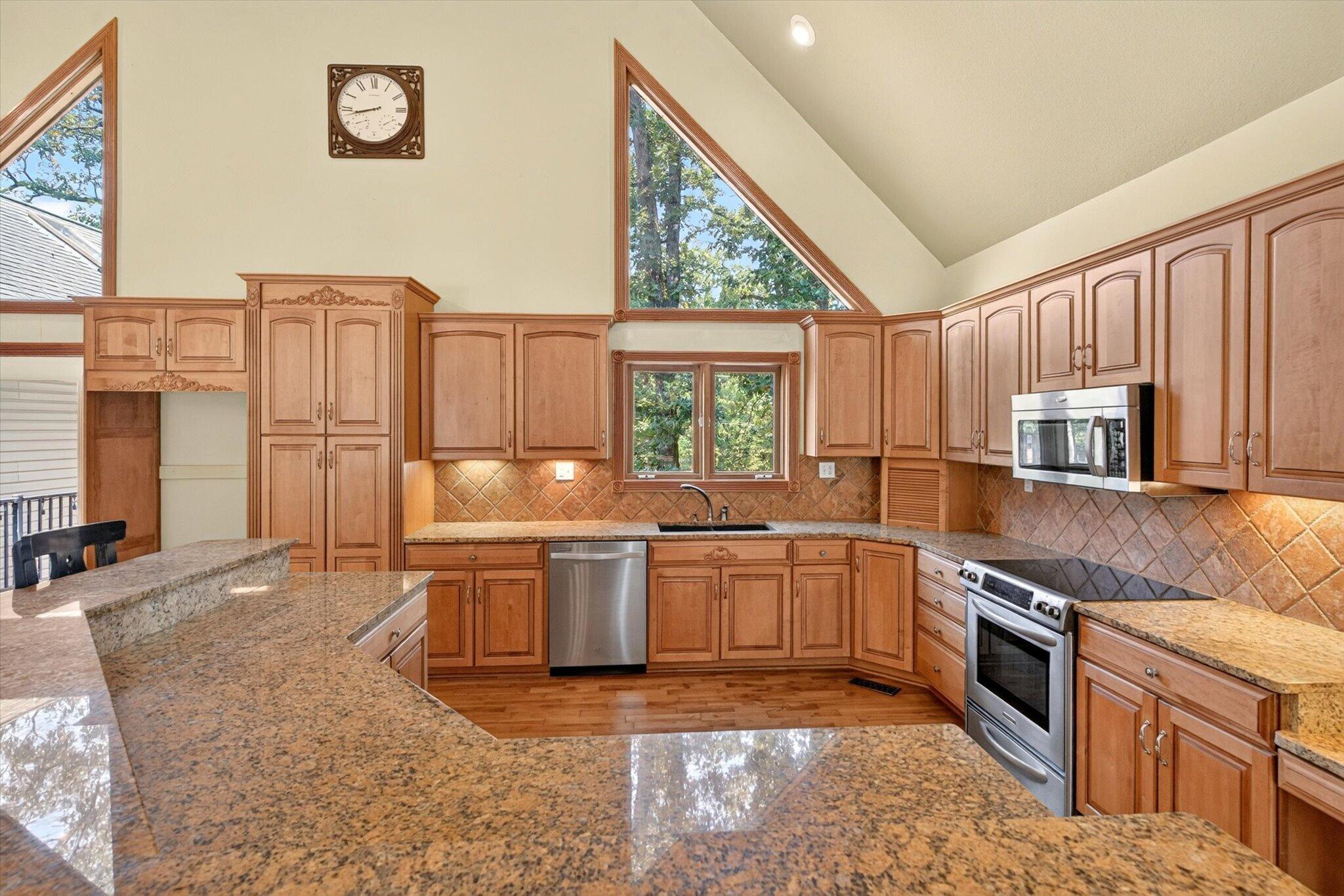 25288 County Road 246 Property Photo 10