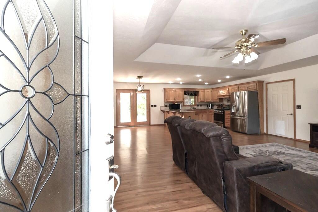 2378 State Highway Ab Property Photo 5