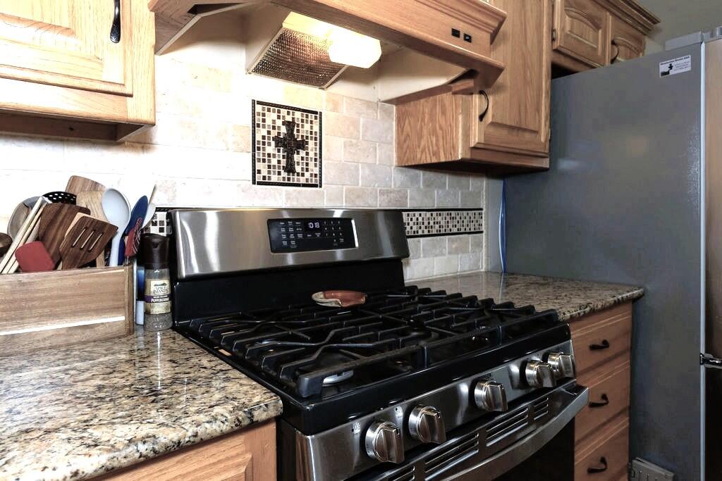 2378 State Highway Ab Property Photo 12