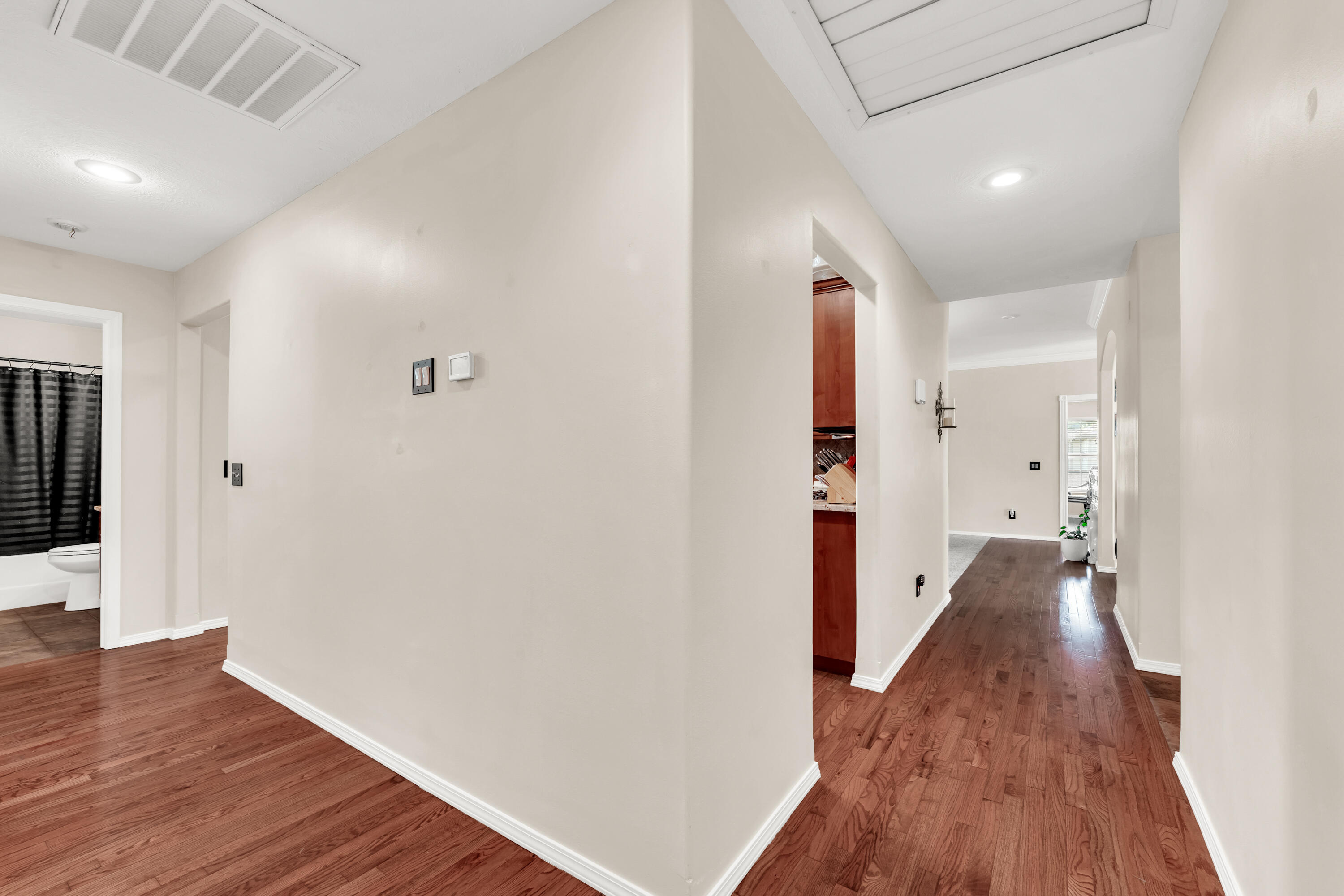 260 North Ladera Drive Property Photo 23