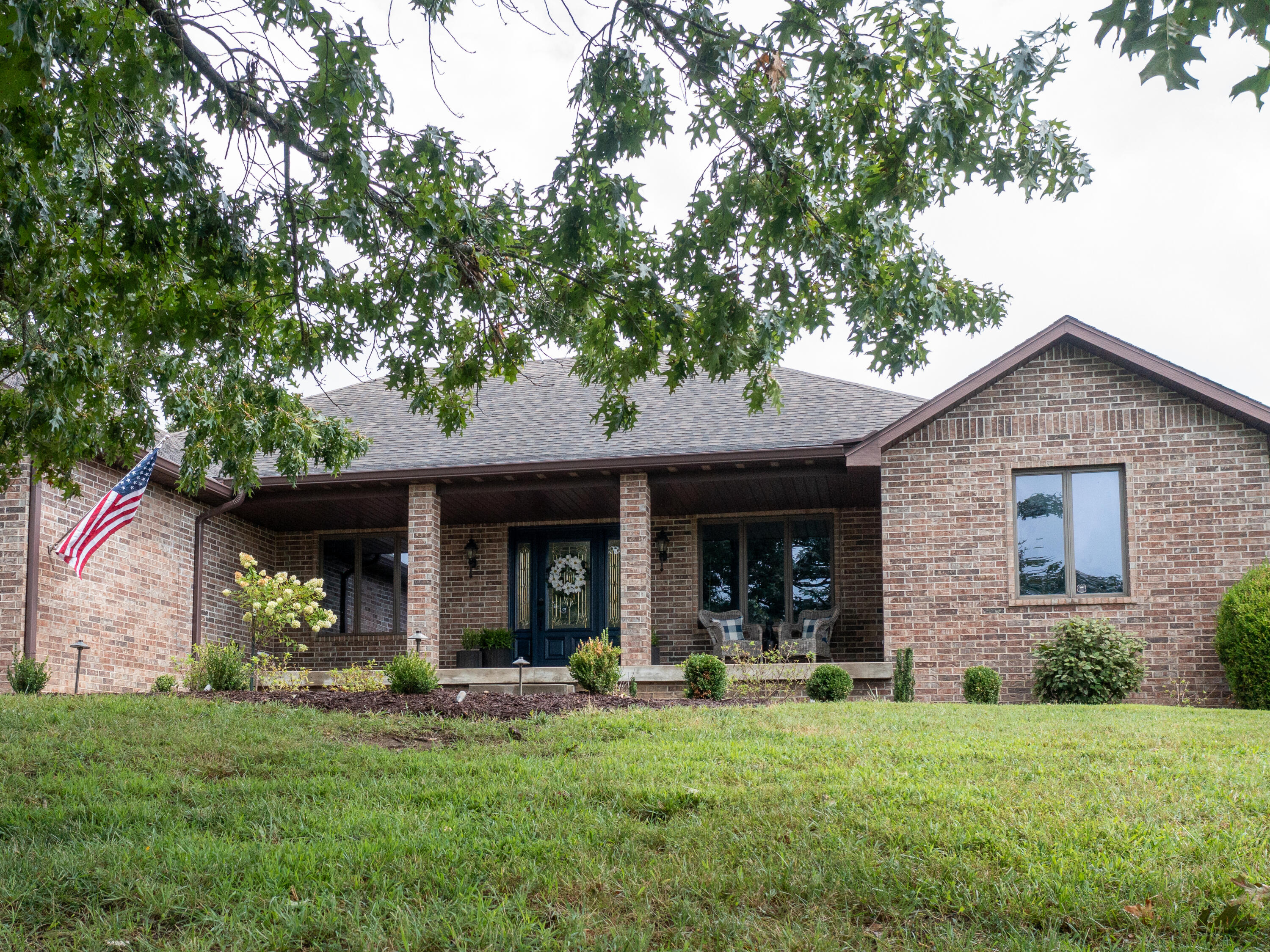 28410 Stone Ridge Circle Property Photo 3