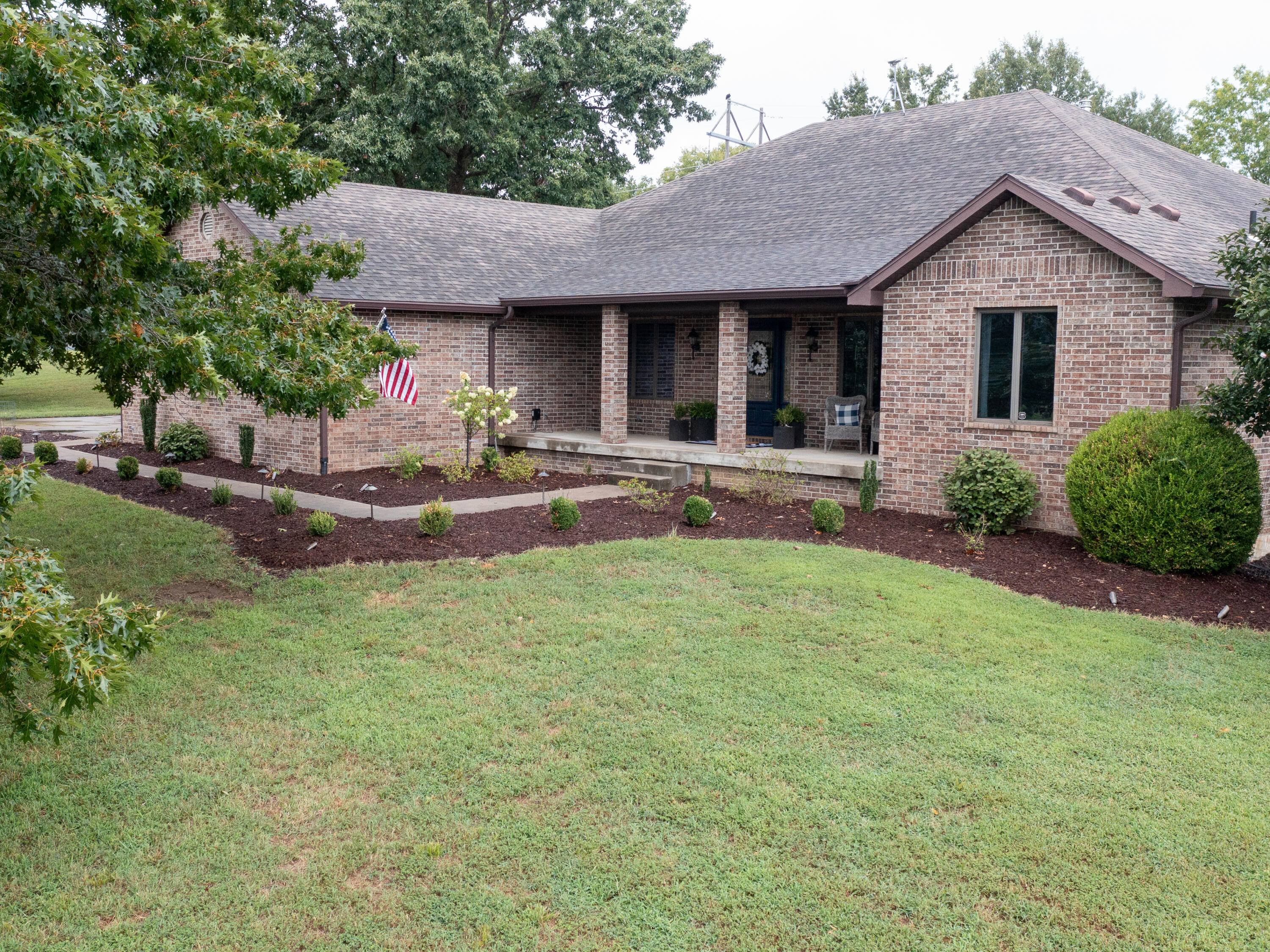 28410 Stone Ridge Circle Property Photo 4