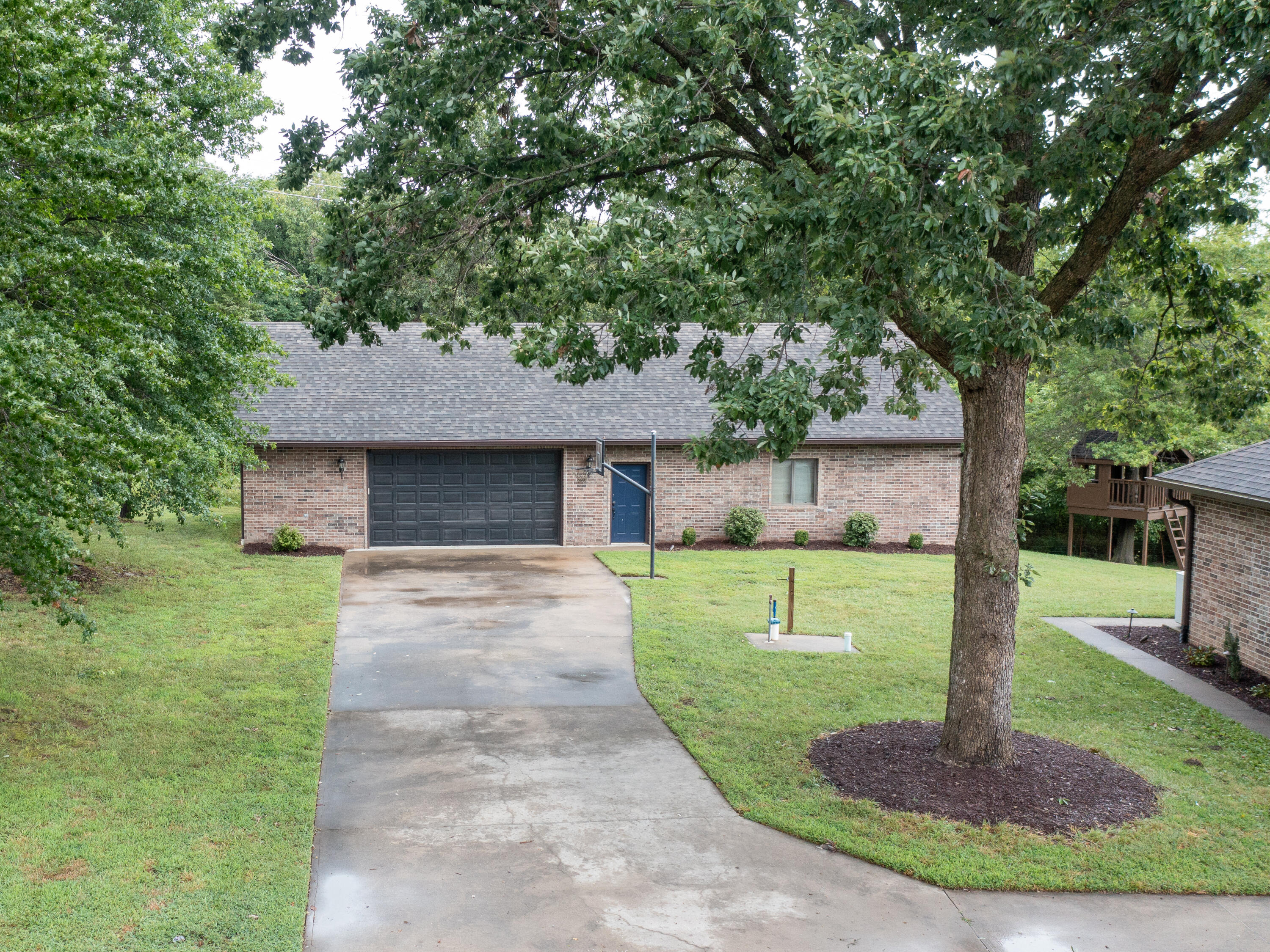 28410 Stone Ridge Circle Property Photo 6
