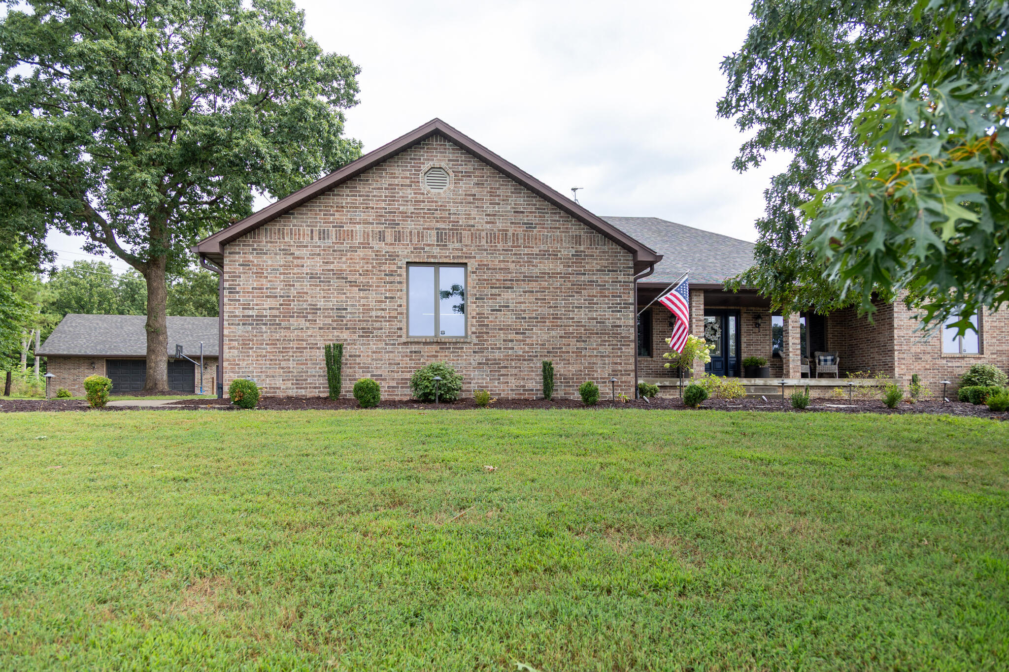28410 Stone Ridge Circle Property Photo 7
