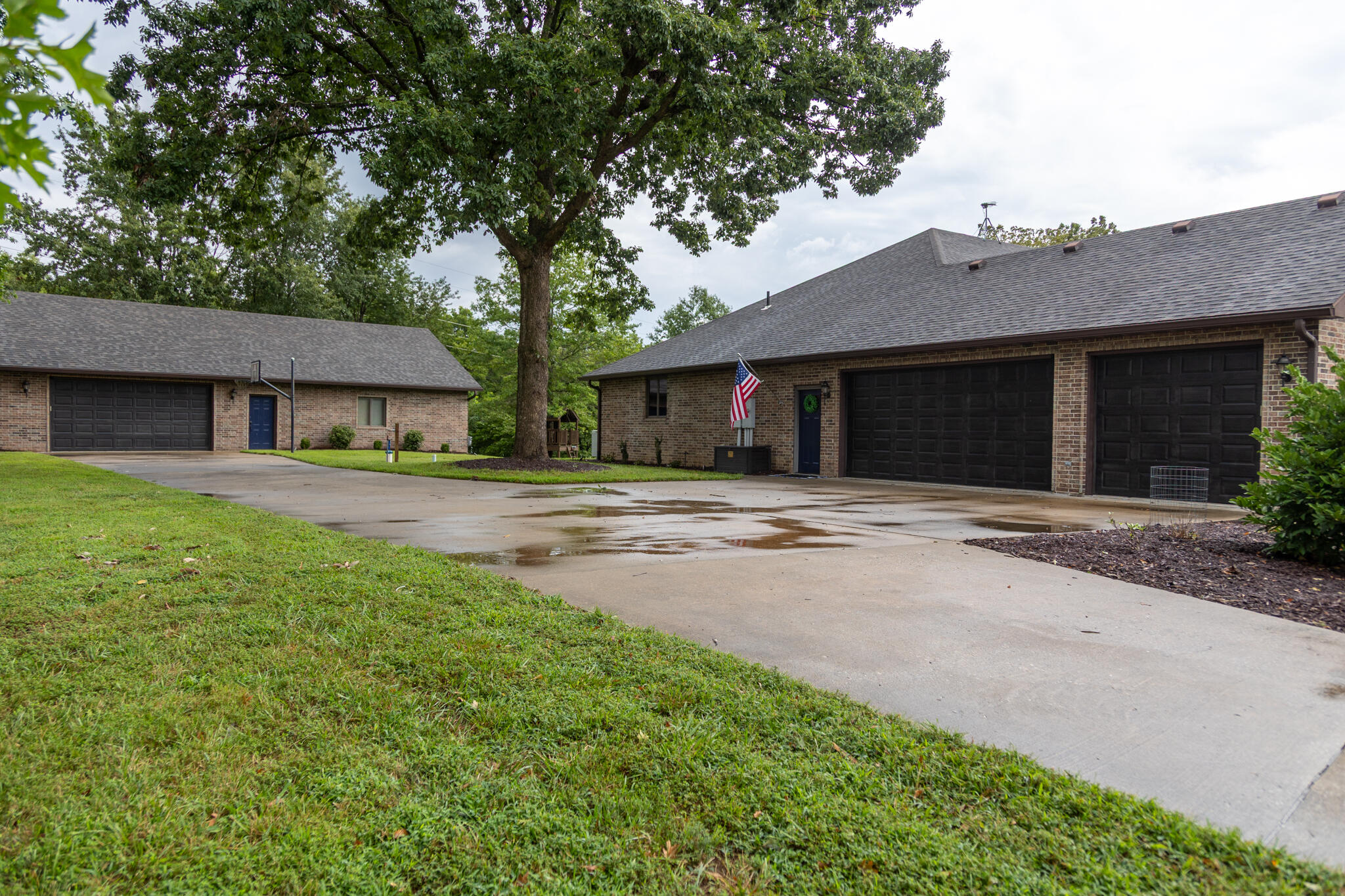 28410 Stone Ridge Circle Property Photo 8