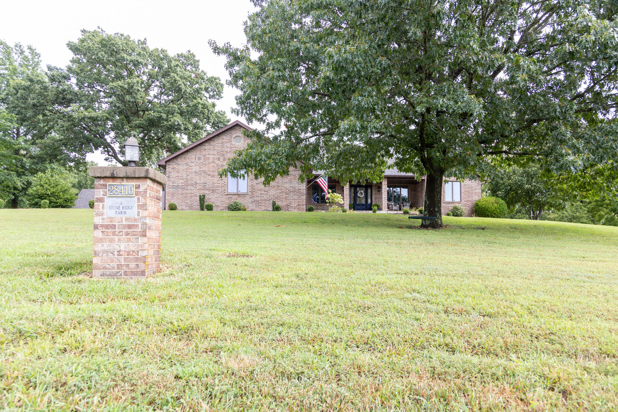 28410 Stone Ridge Circle Property Photo 9