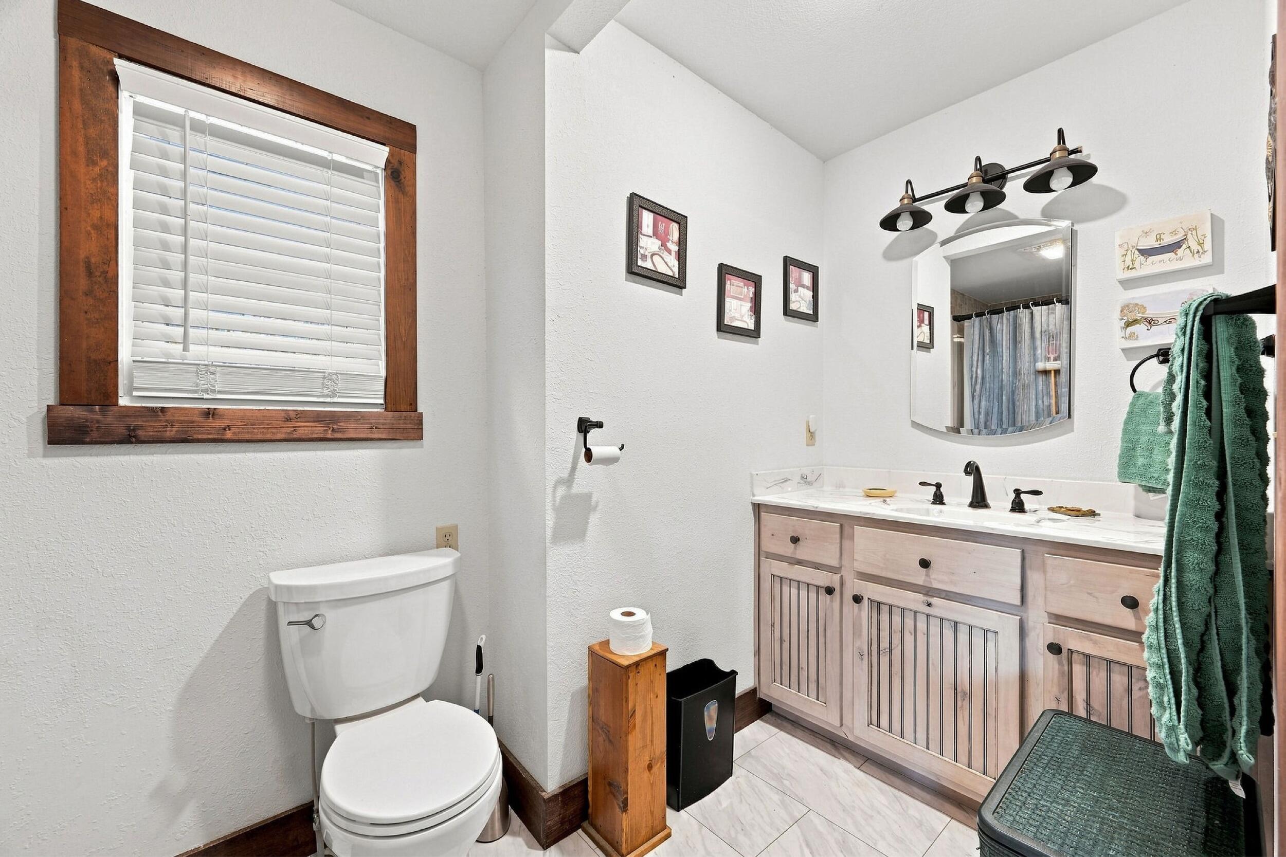 25327 Central Avenue Property Photo 17