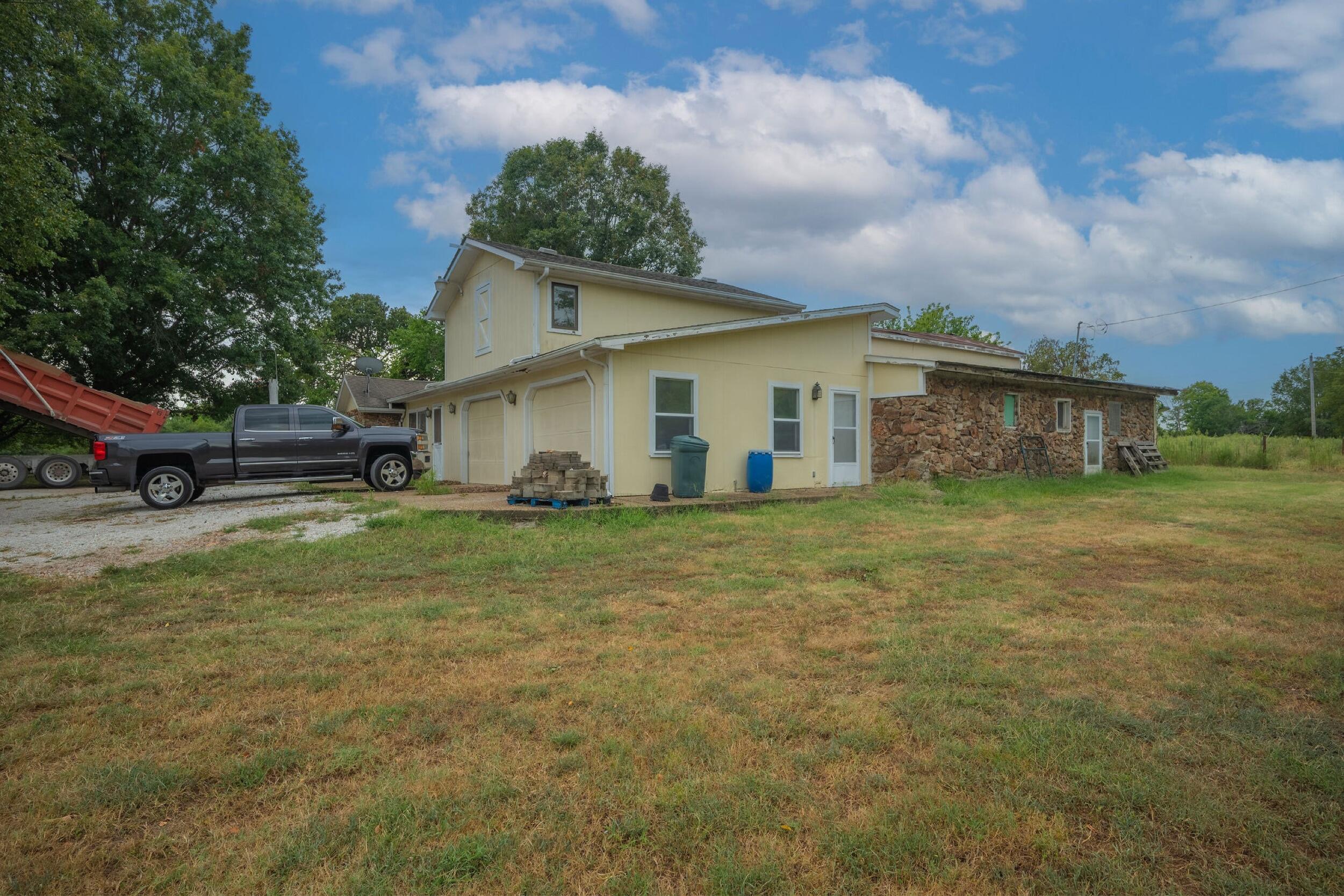 25327 Central Avenue Property Photo 39