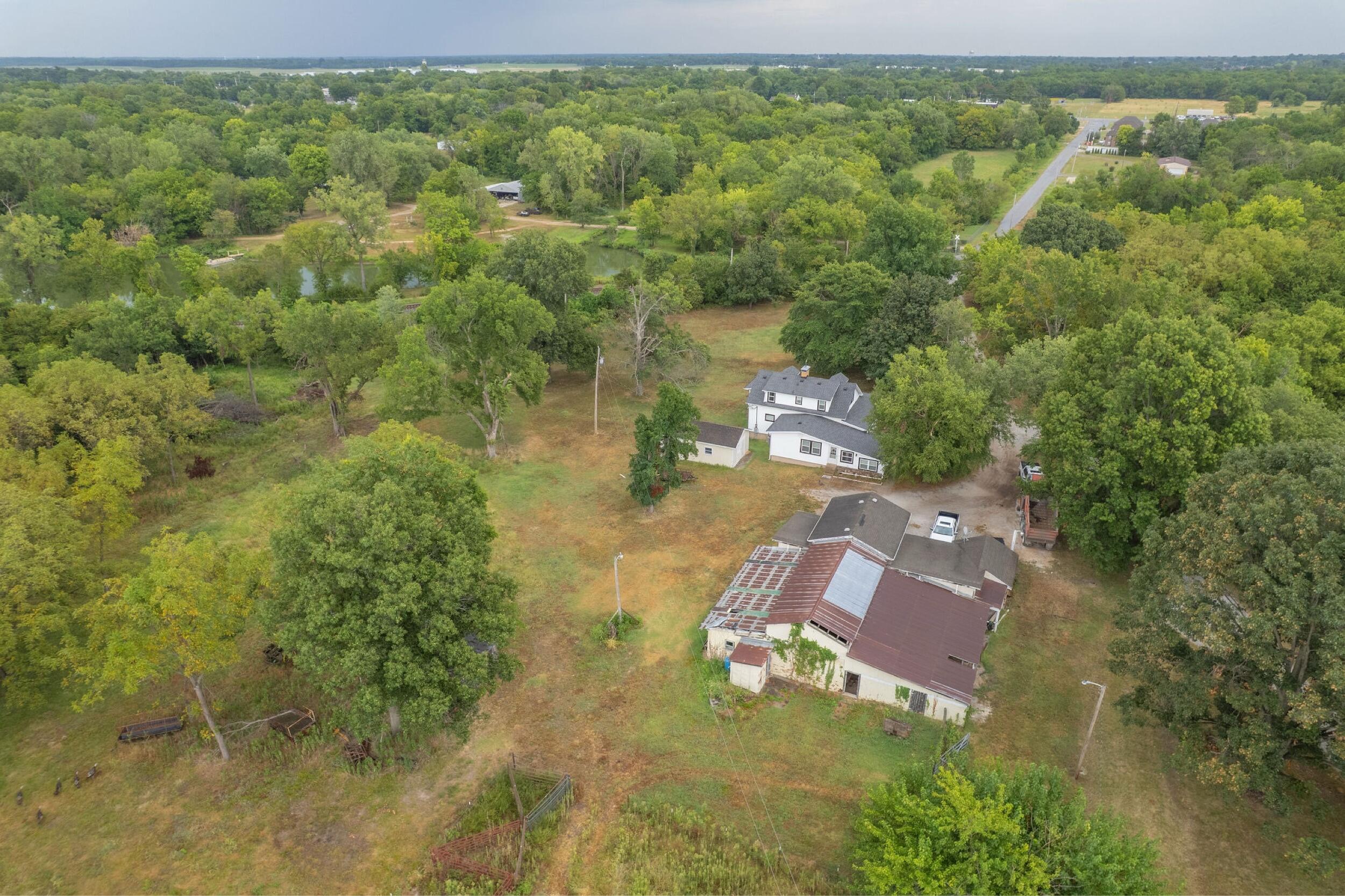 25327 Central Avenue Property Photo 44