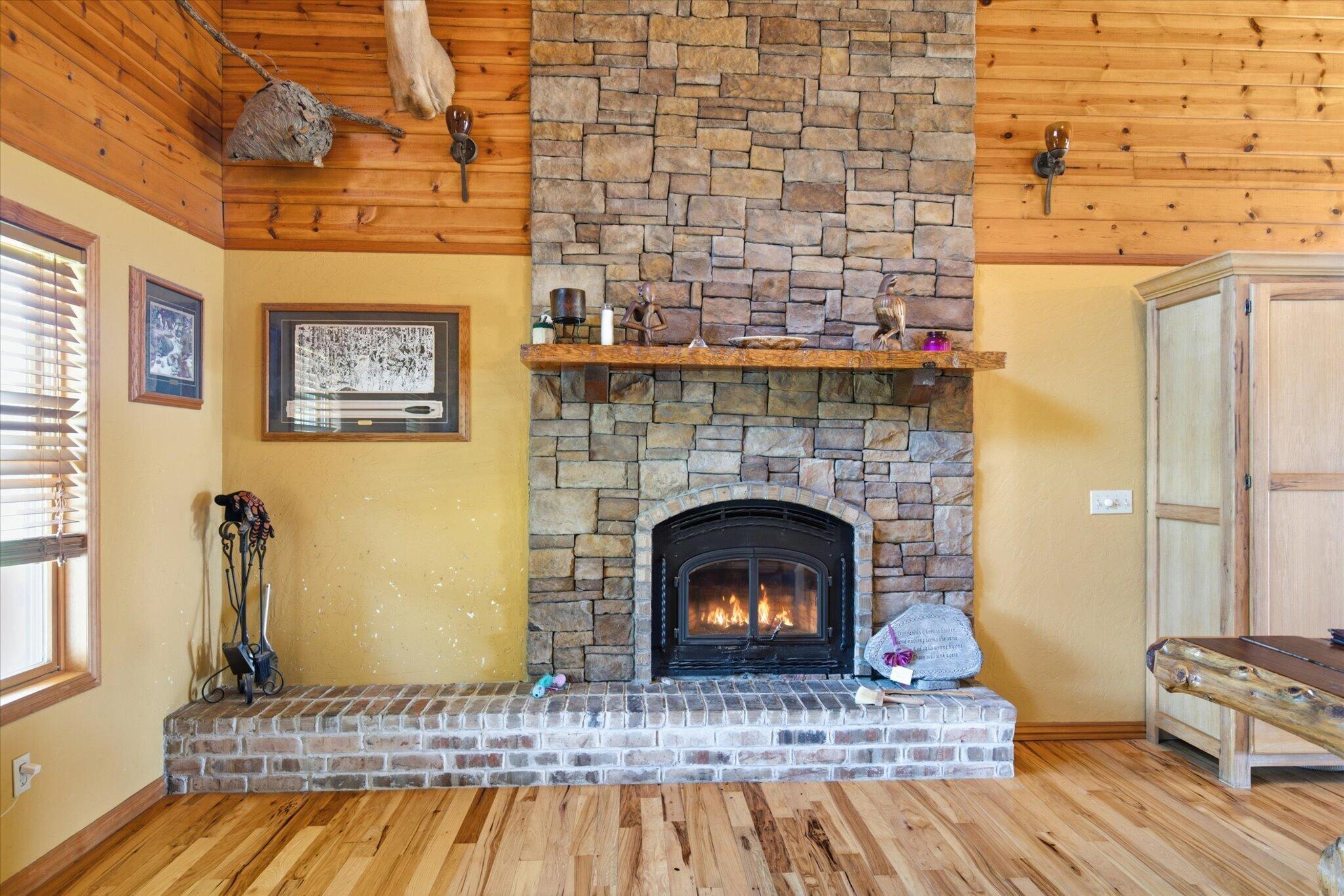 195 Meadow Hill Lane Property Photo 11
