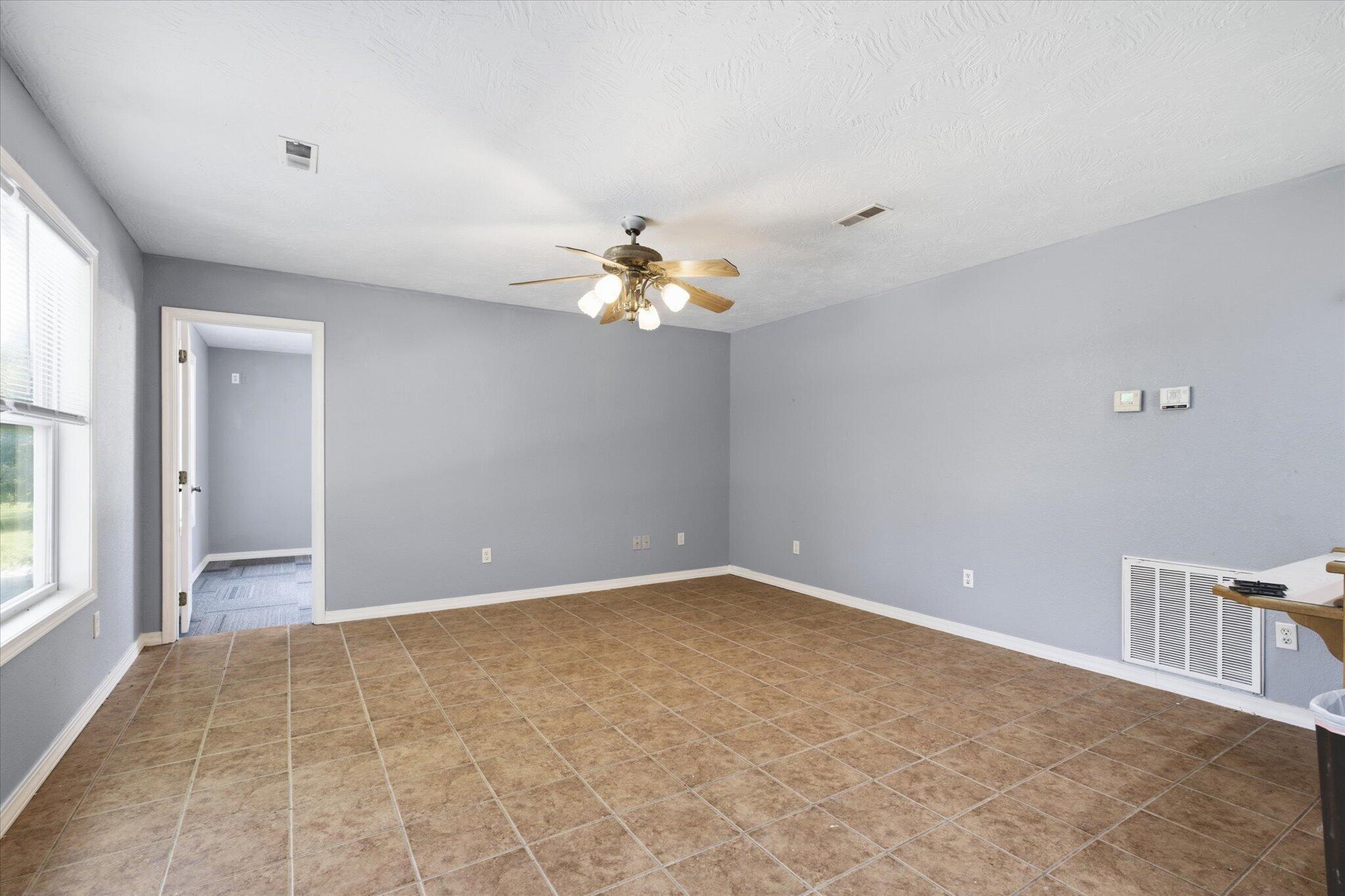 195 Meadow Hill Lane Property Photo 36