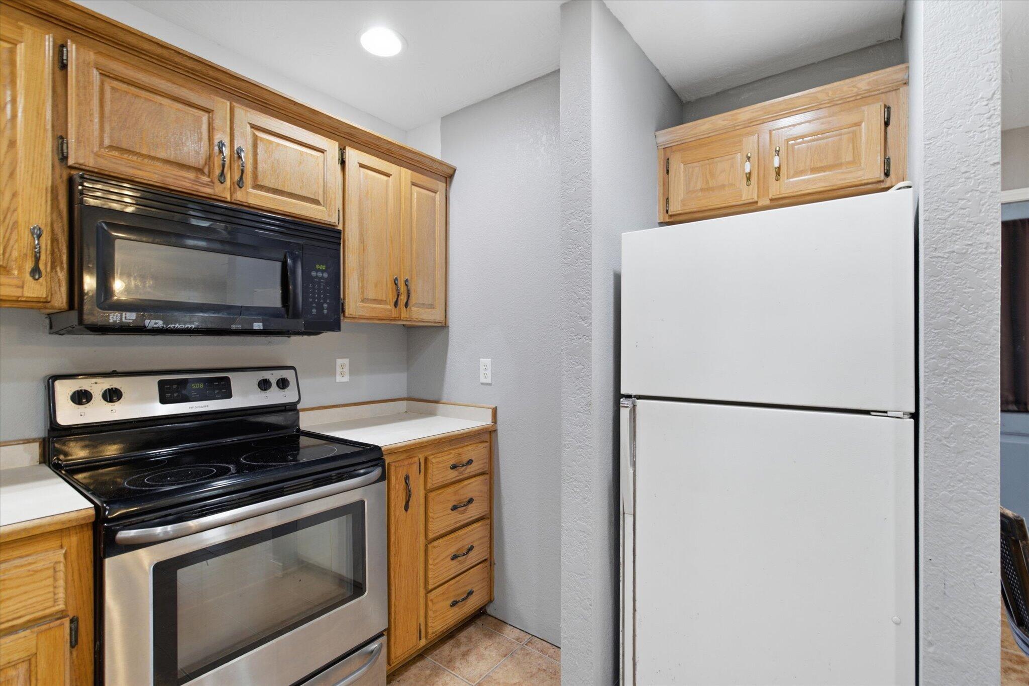 195 Meadow Hill Lane Property Photo 40